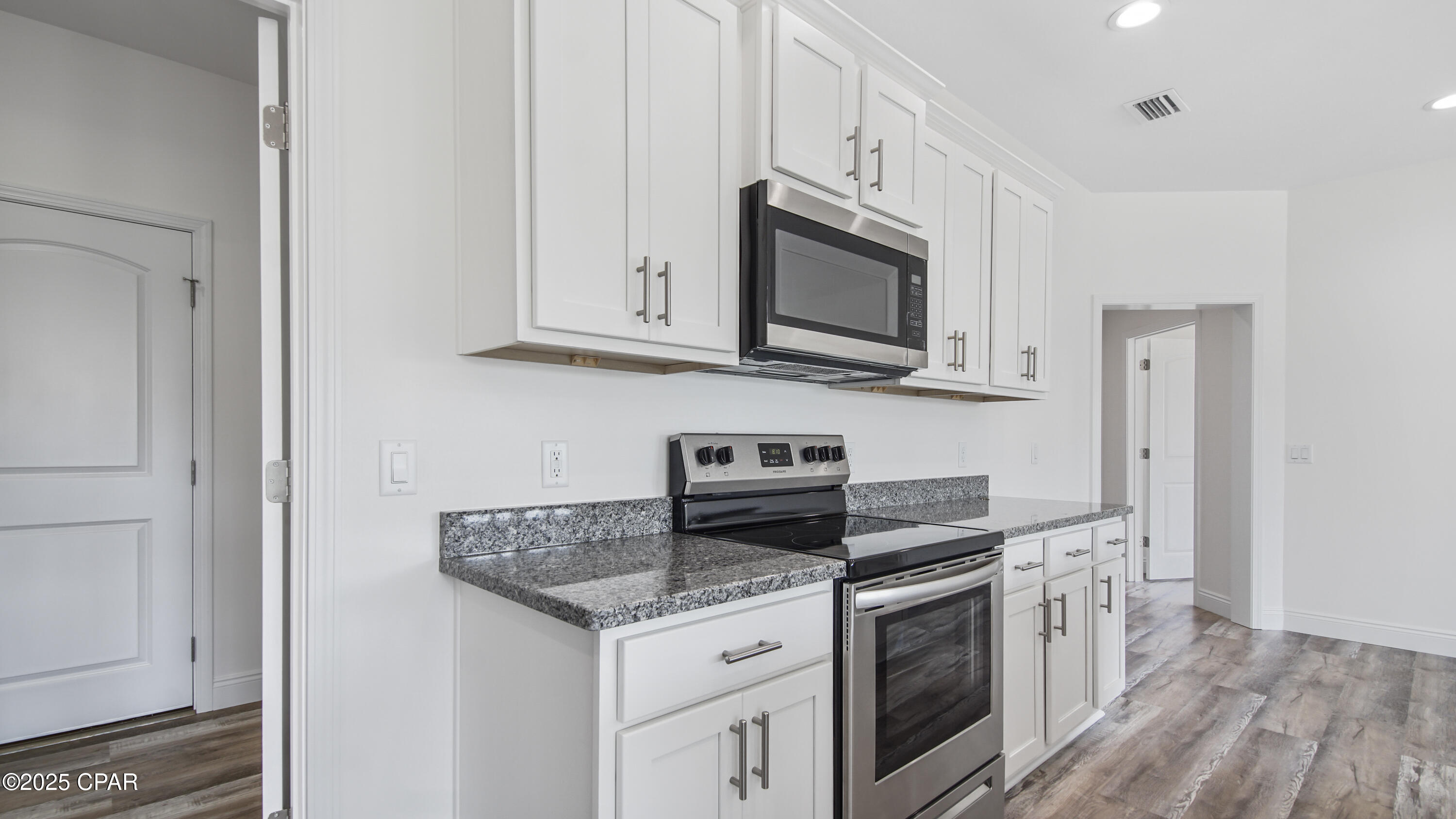 Dfm1mtdy_n1vlxhs6m6runpghcrbwtlwbbeazn1hxnw