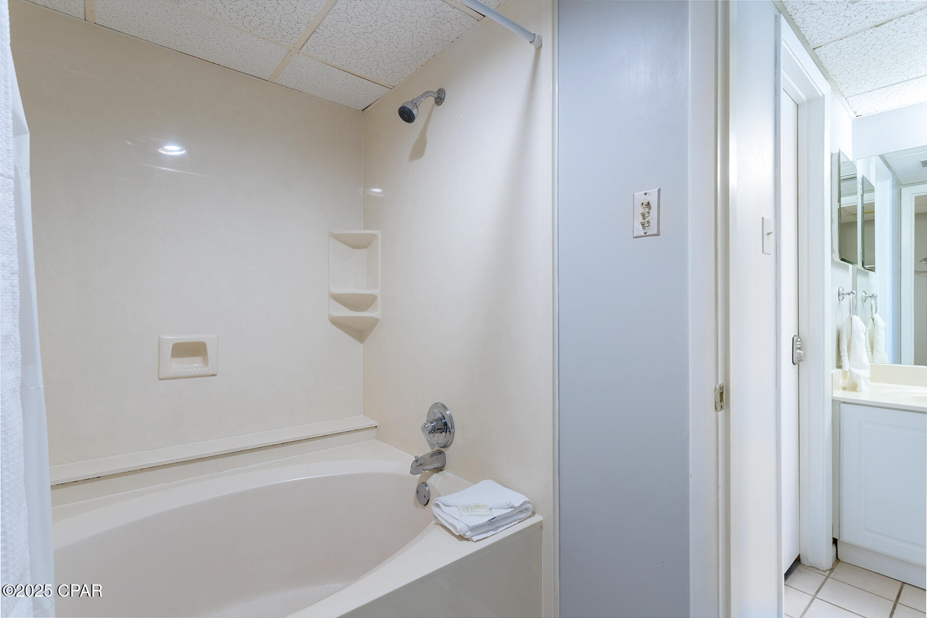 Gis4d2eyo3iq0cnhgma9ggdc68durlk7yxvejhlwv18