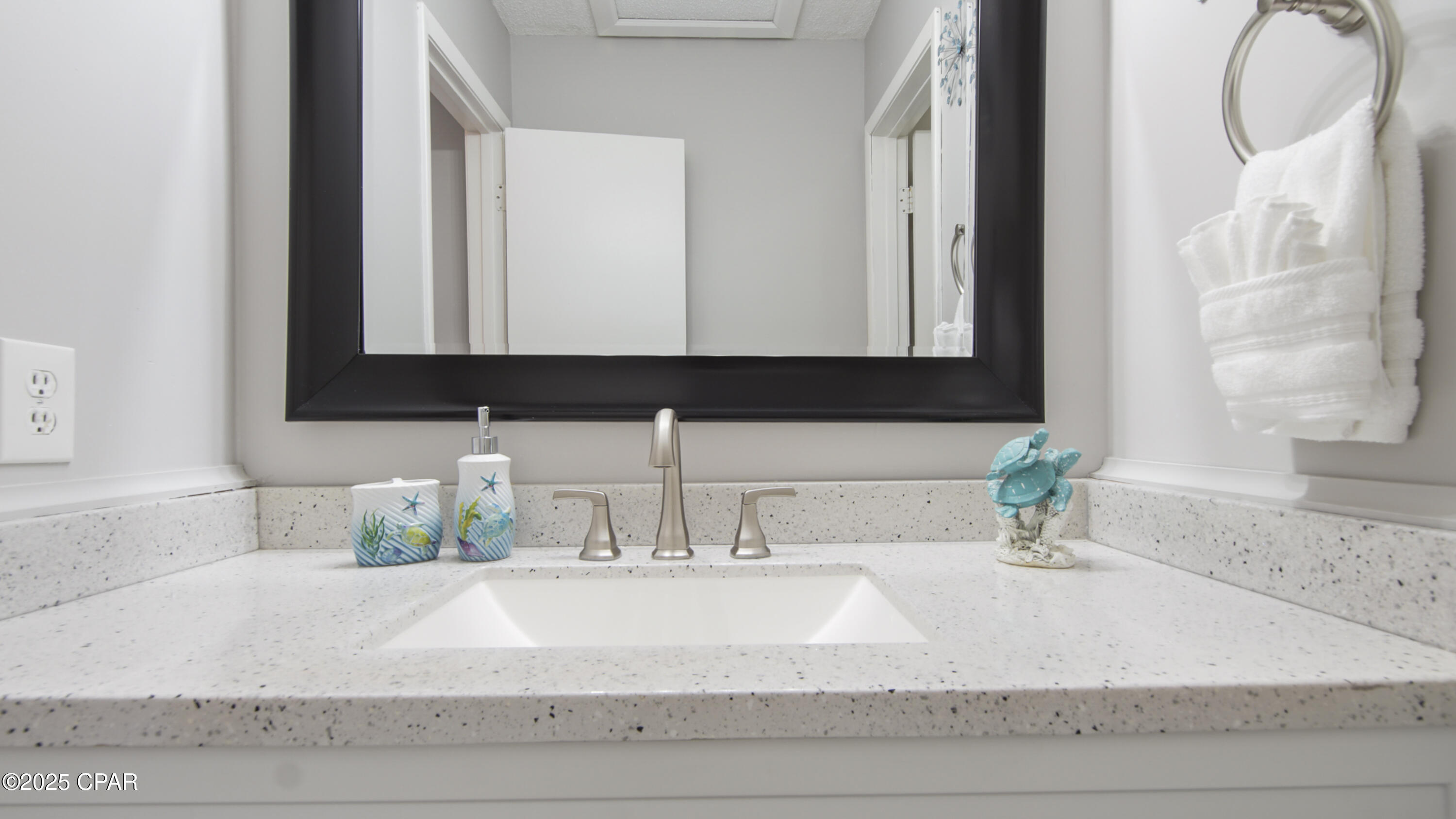 Teglt_zafozkiu9hvxn6maivcrdyuzv7ha3vsxwbxis