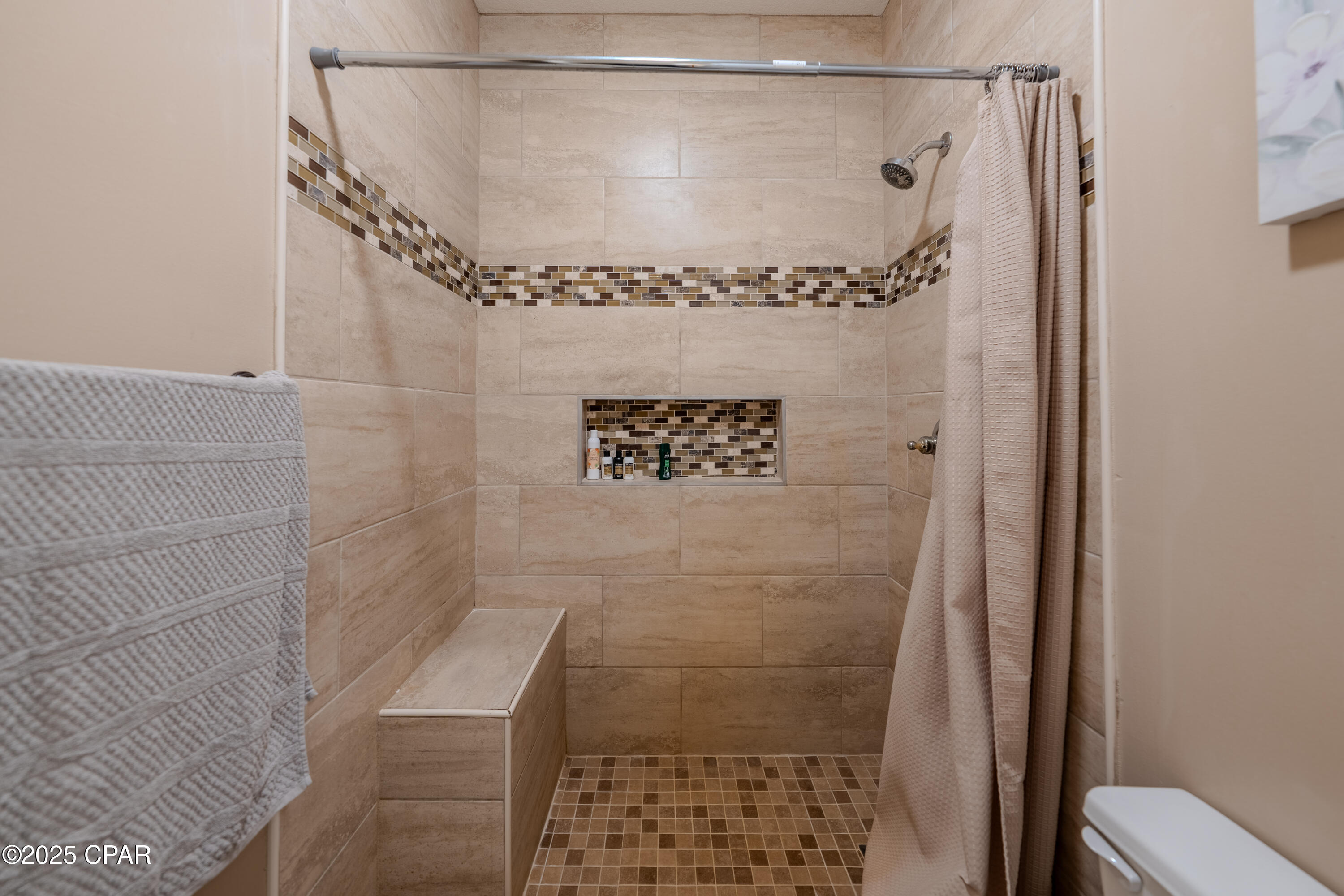 R6w_0zmfcsliqluwp1t_lkl4f_h9tvkdvstjdoq5yug