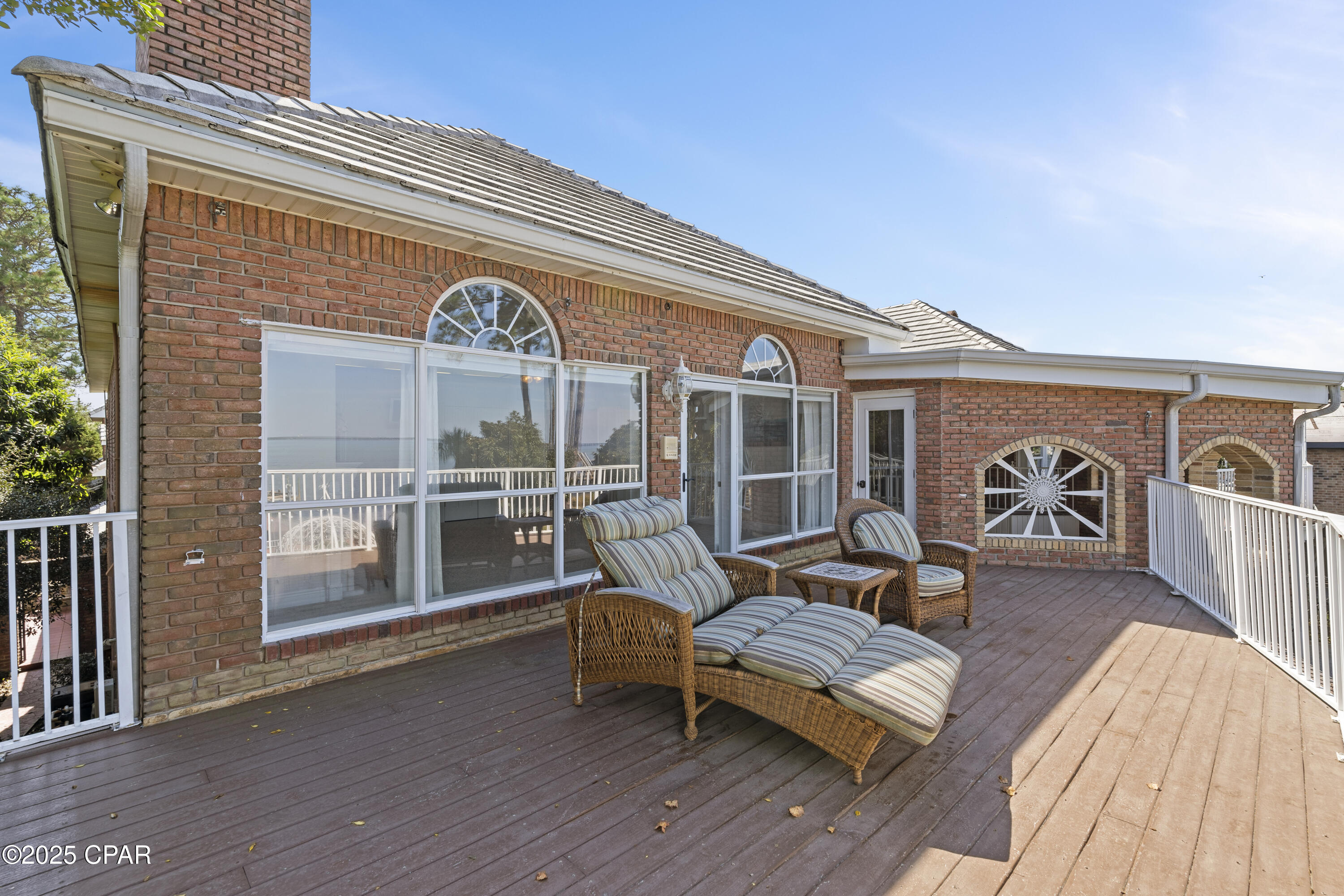 _qkydofggrzkruajyrn1pv2st2h3bt C2jgamuggalc