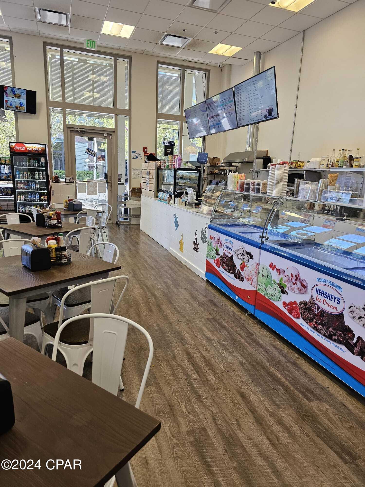 Ovps8ltfbdwjcpdoaxydivr2mzoo9_ptp2oczmlnd_4