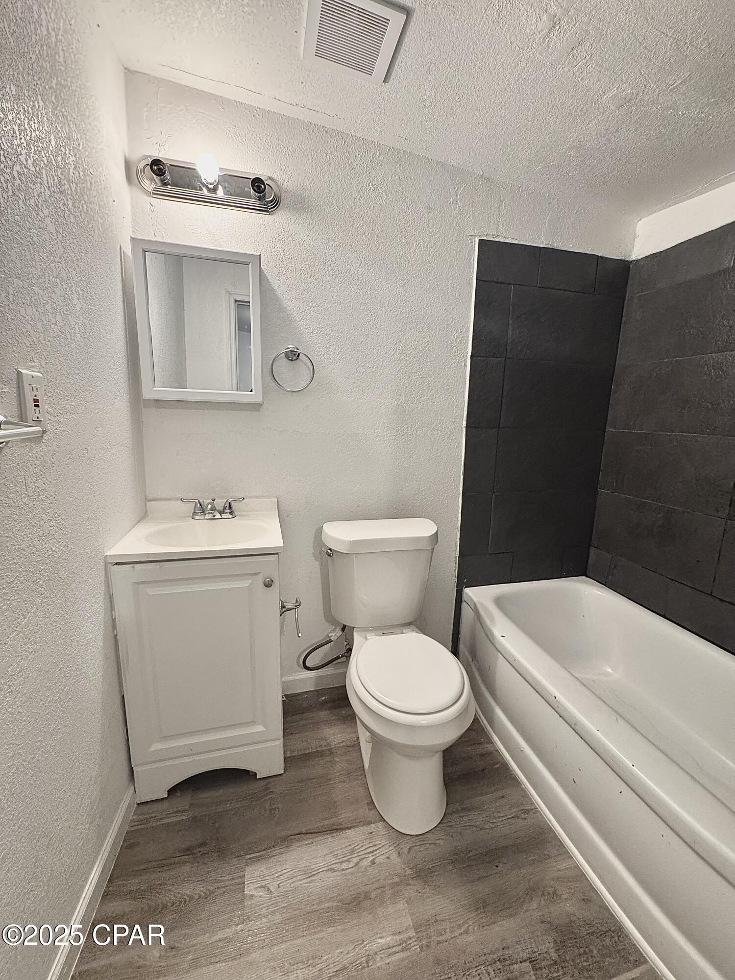 Jyhlk9f5qulfz48aiabcldiq_um7tmg3cgbg7mlzsgu