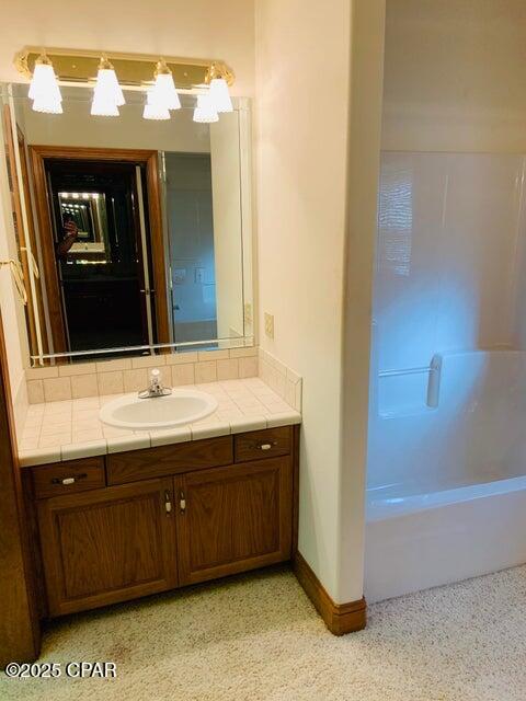 Wwvkav7vtfx1drm Pzzumskvlznuaqx8jat83kodch0