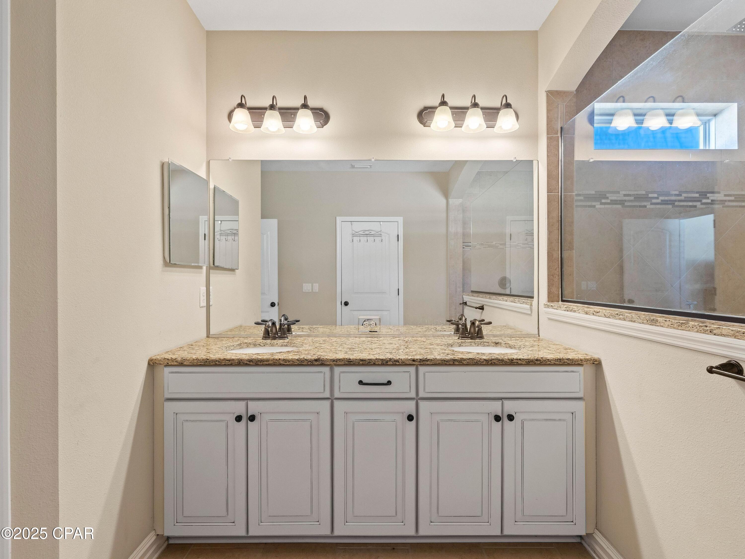 0xzabjetvb6fdqwbhrmi33pwhi2usi8fubr8omb_suu