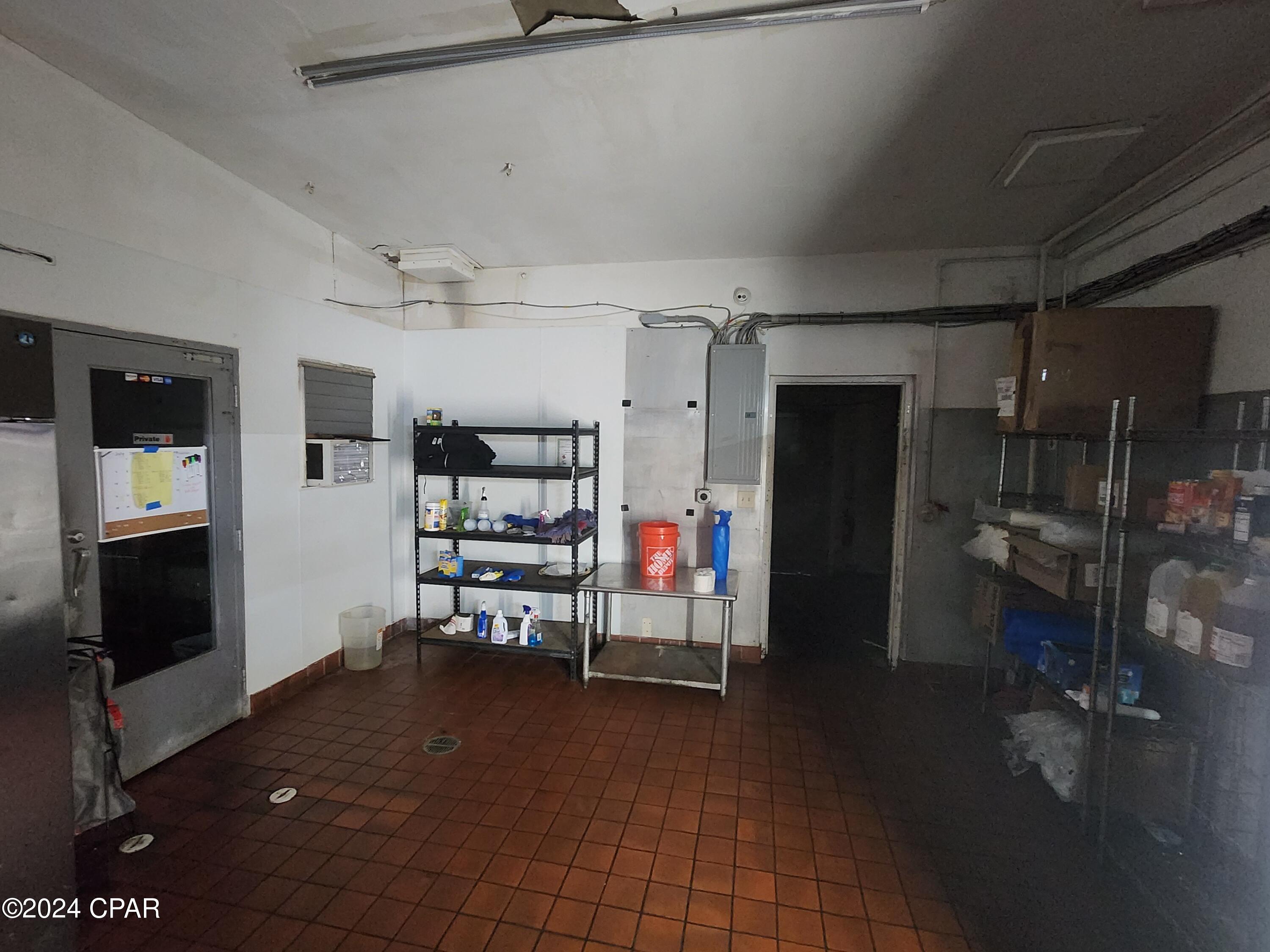 Awv2z7xjttnpyj6bdgay5waekde9o_bwjchncj0arge