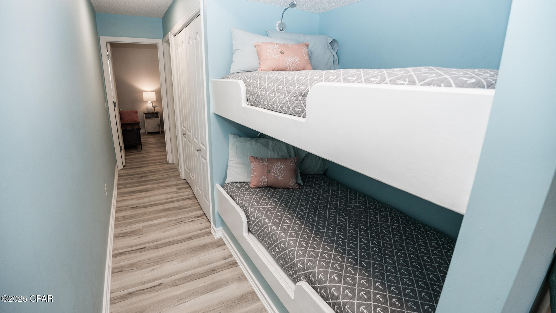 Kcwgvftrrzusgslge_5qvq4zwb T_r_u 9hrjh_gegu