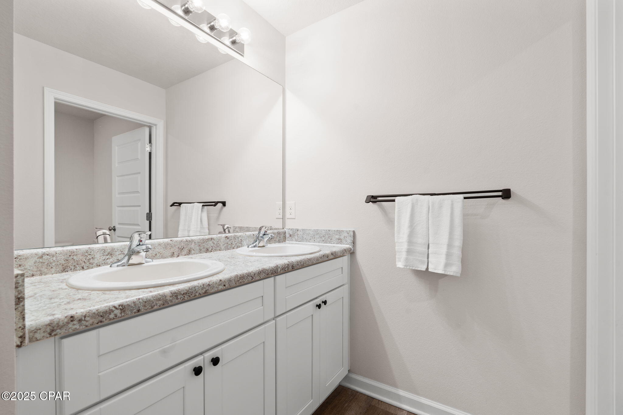 Dcnwoktzvsojgf0yomixfwdf5bkpszo75f6mqaa7wlo