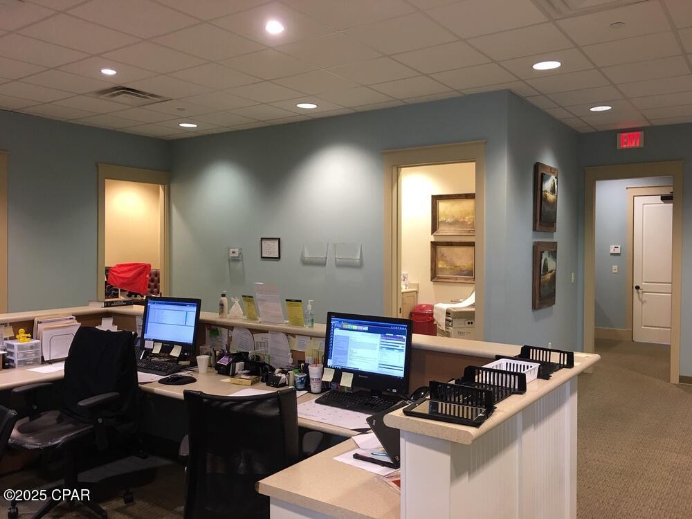 Er3h6kapnscjao1mzzgskzjhimpt5uw2e67zhmlbnbe