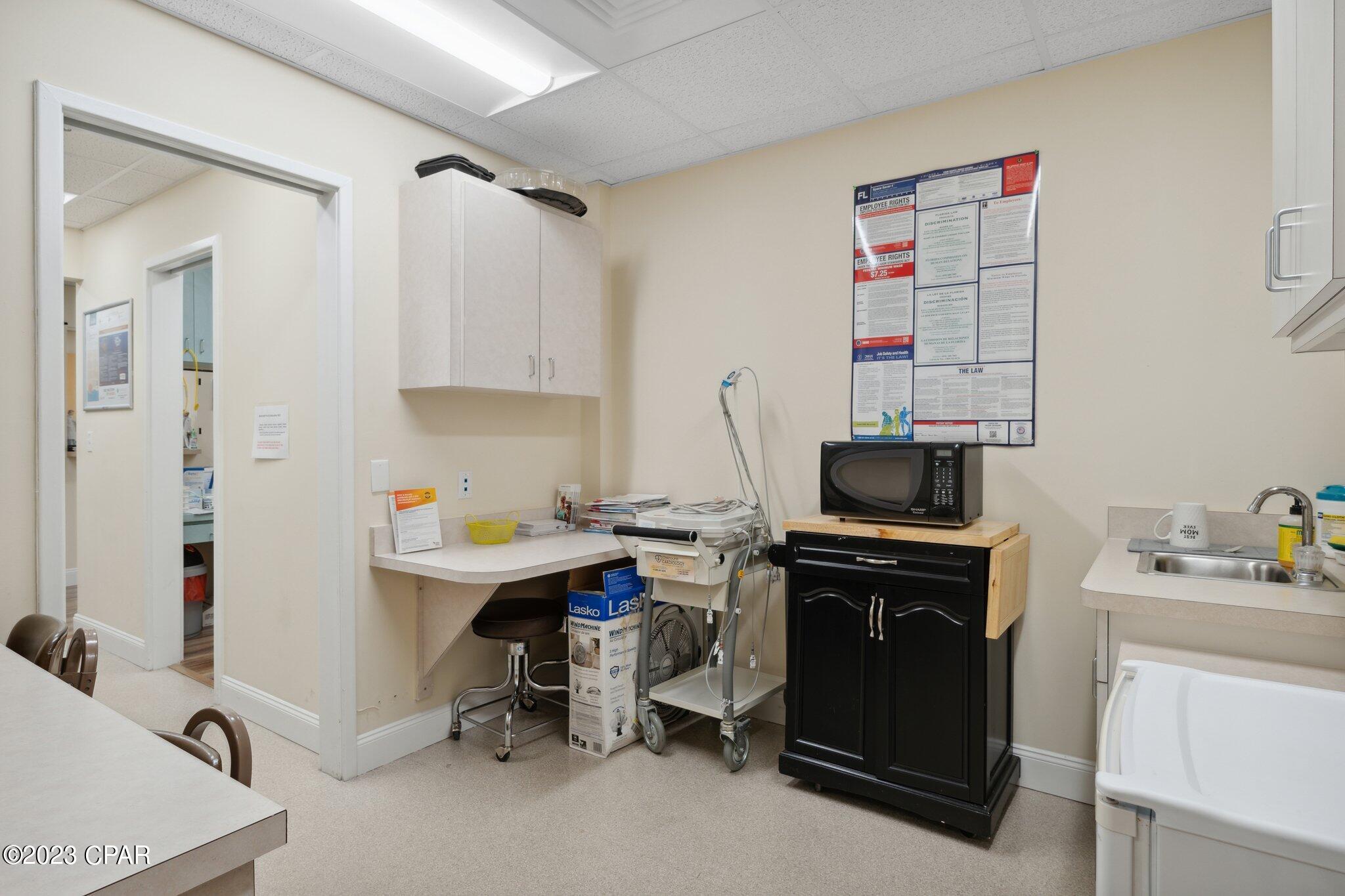 Jzcrahmc6p9znmcjdd8q5htiekgwftbhvfey9lzxchk