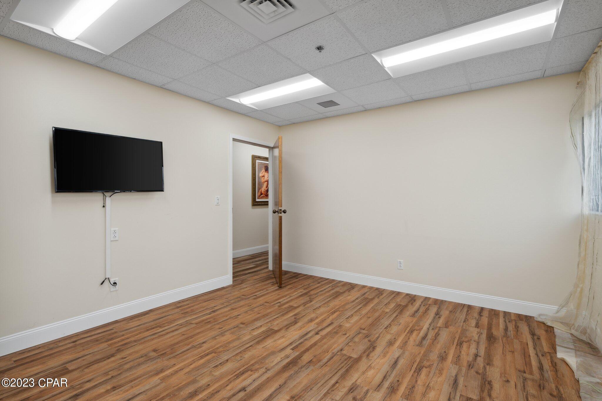 _nz2ajvcqnyfdyyo4j Wlaayv0nxeyppbj9omuwr8um