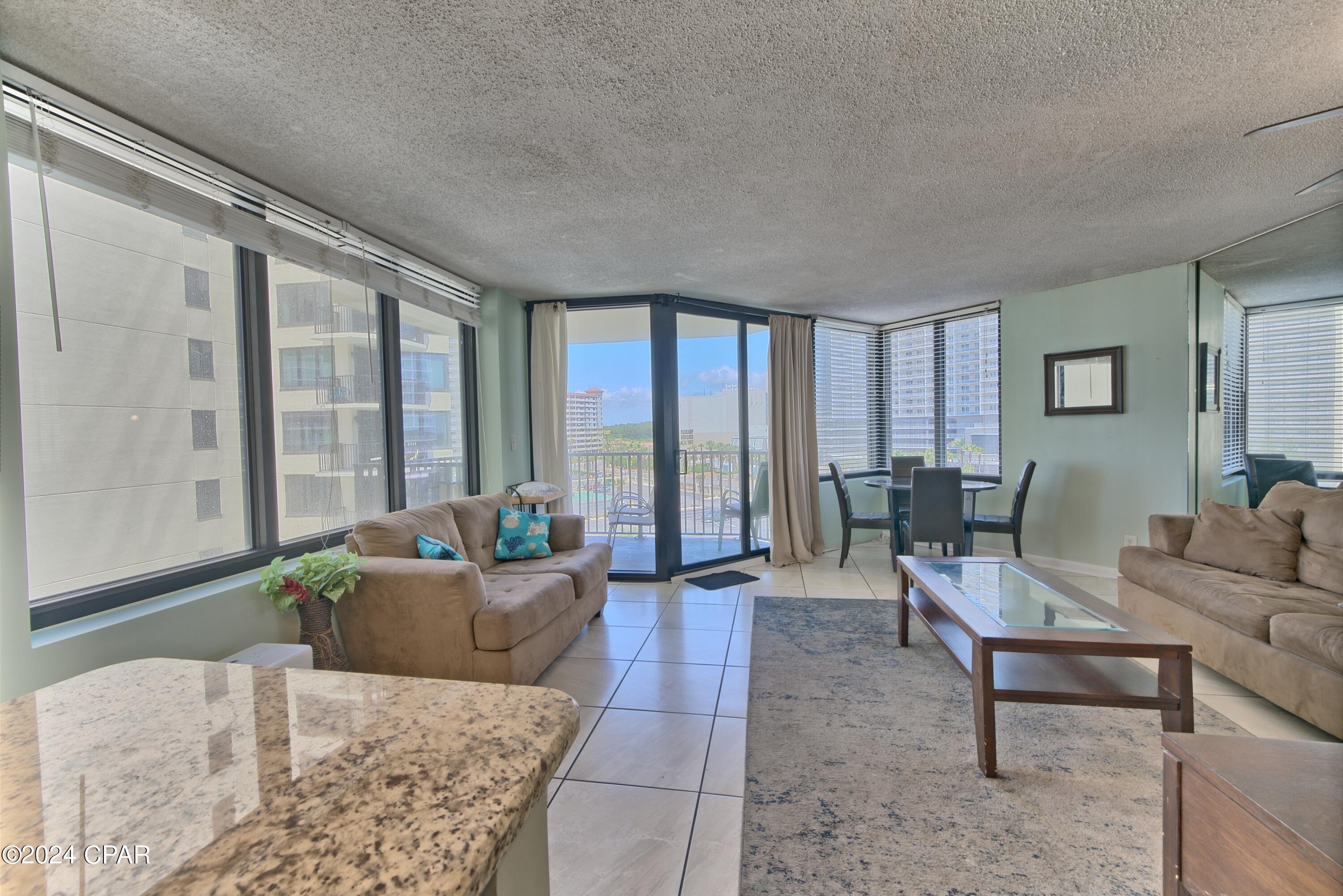 Oxybmebvuuhq3565smqjvyekrimt72zn_gbn Ytypz8