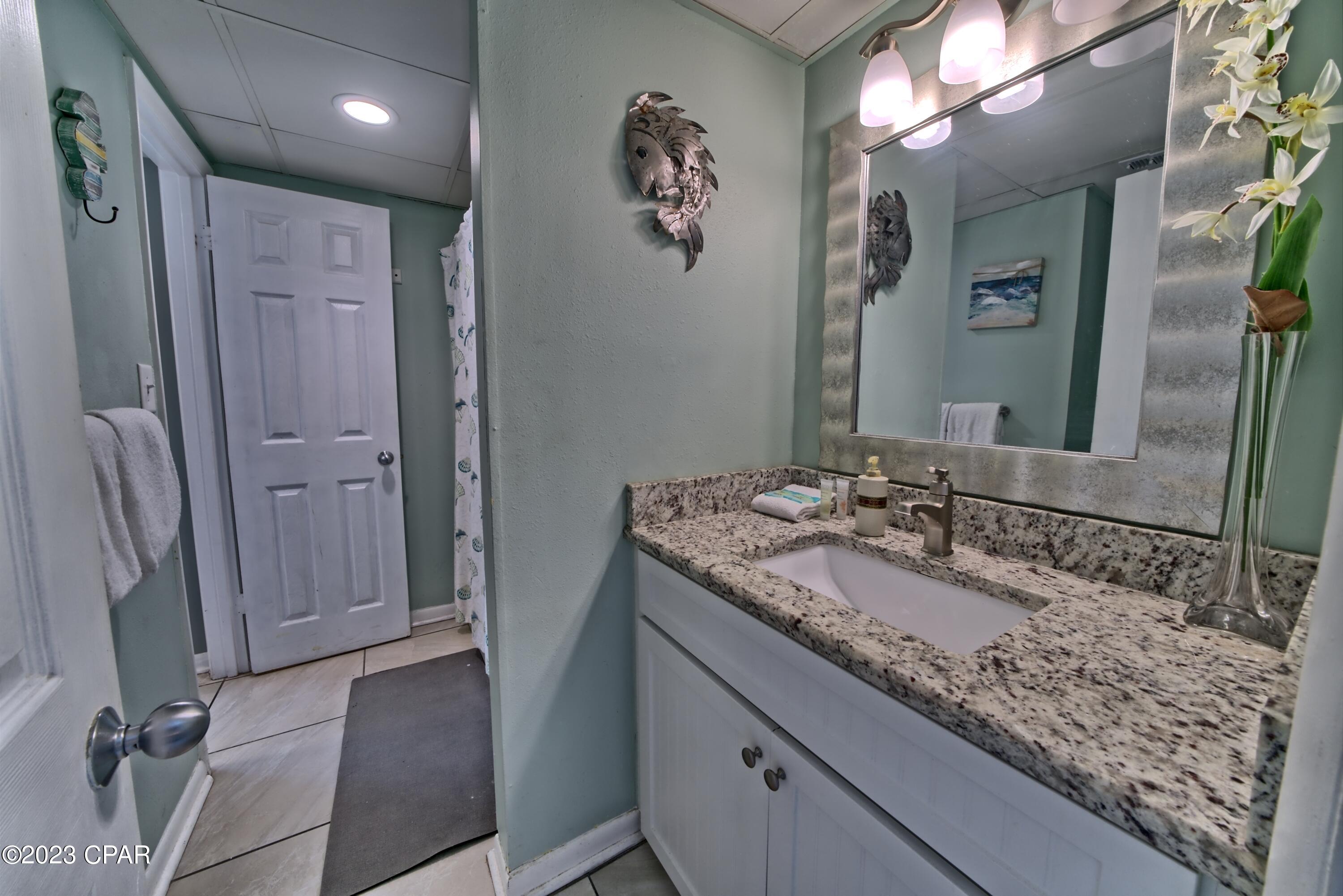 5rmkb7zila6vhwhiblrx_7wt6sx5jgkvelam8mfml6q