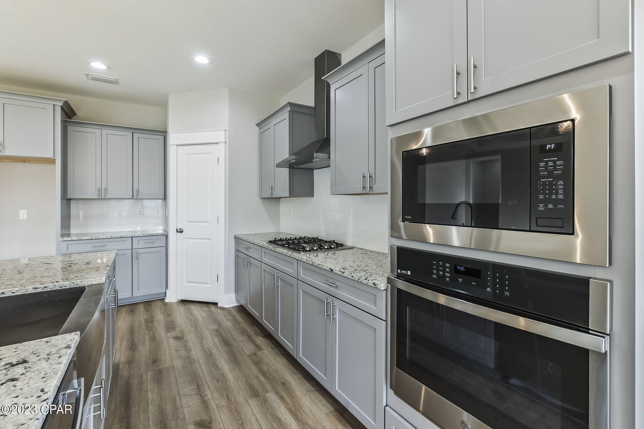 _purtsxgk3q5q1hh Usz6us4_3az4wz31d2ui_05q40