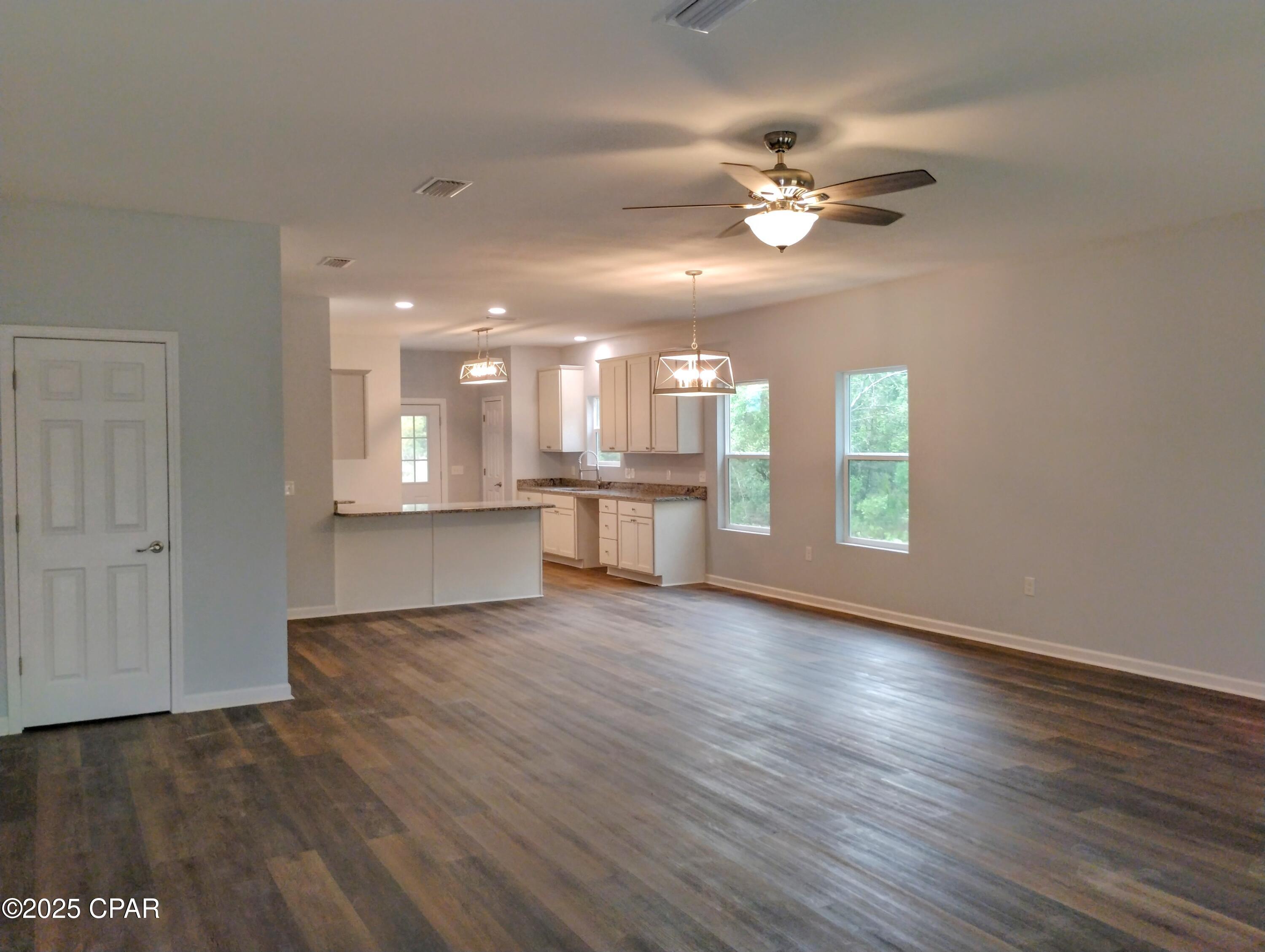 Sdr4inwoolx_n_cfaitcuqz C_xlomxrp3gvipyami8