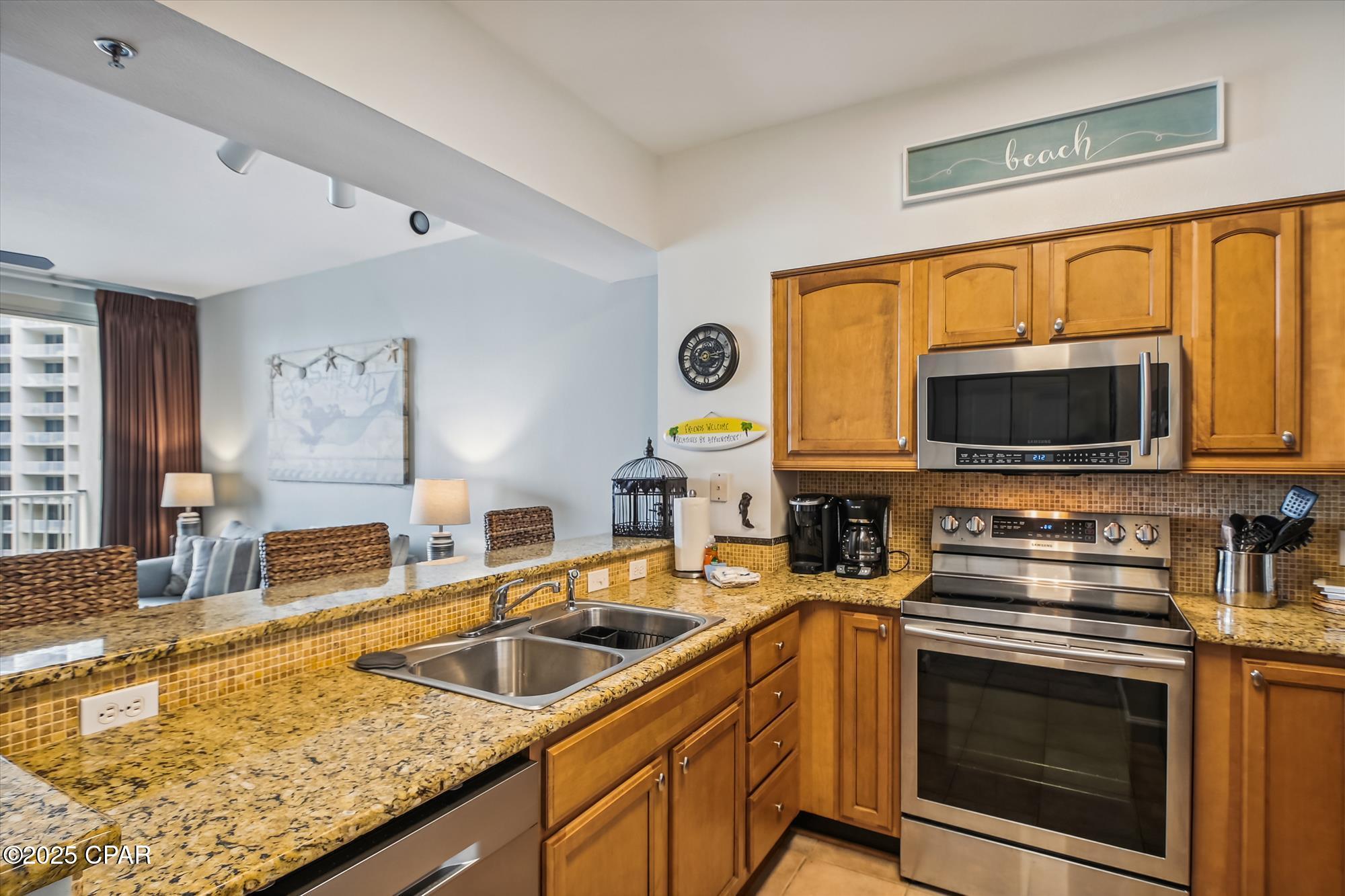 Image 5 For 9900 Thomas Drive 1418