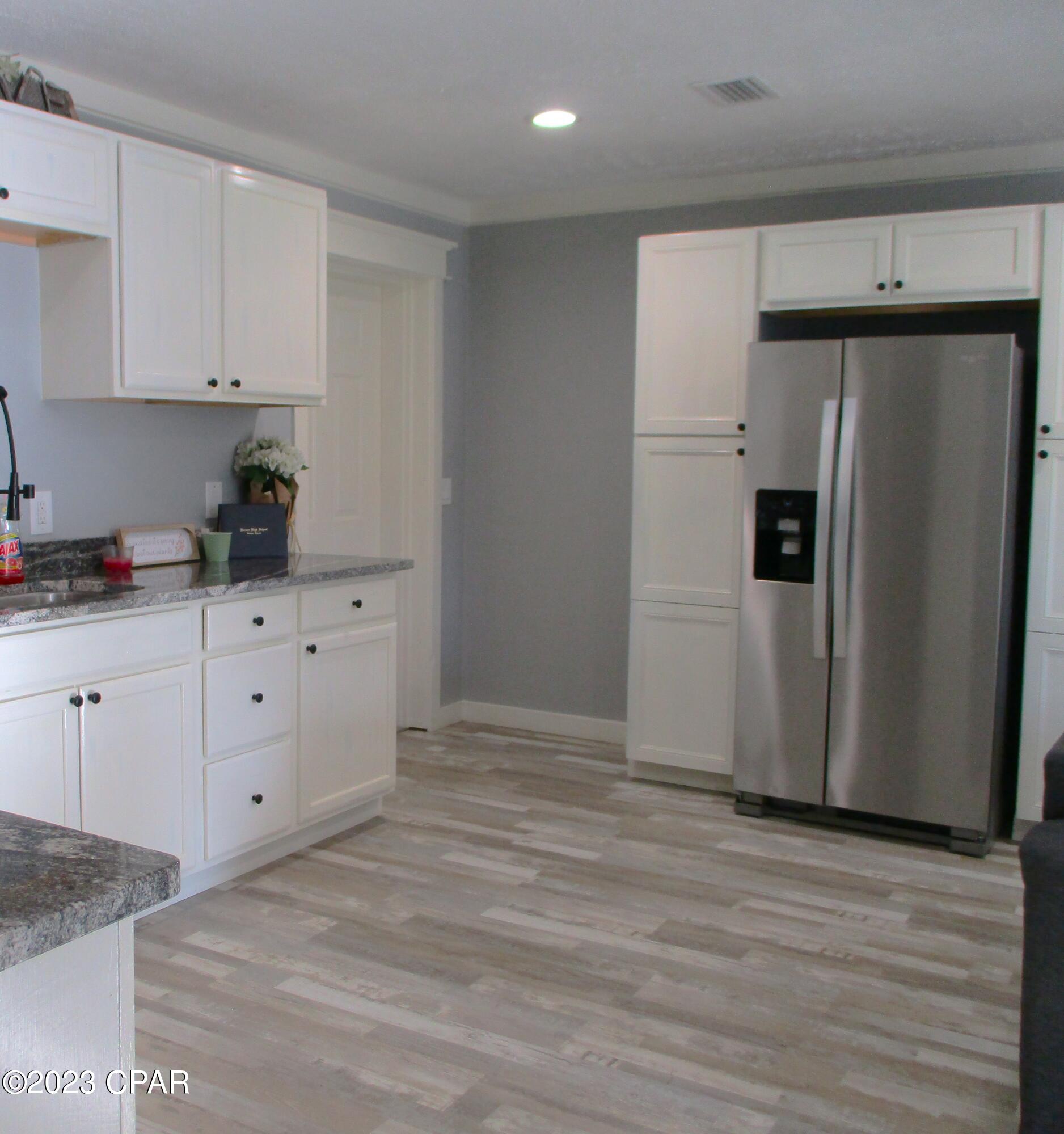 6ueymur6qecqlk7nzleakyxxb_7vkg3l_jqqxiinbvw