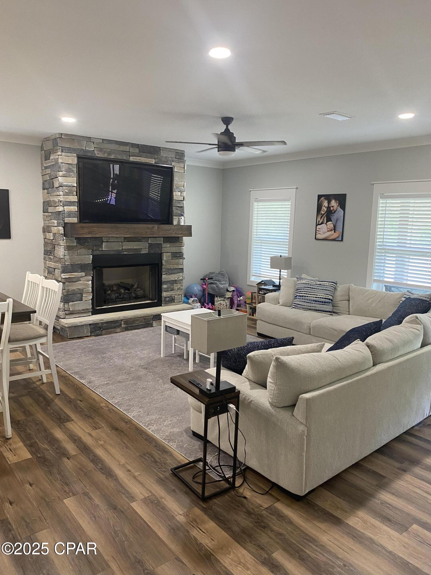 9uaytcerd8iw4onlcz0ij5judpccy62wr6ewn7ovhqs