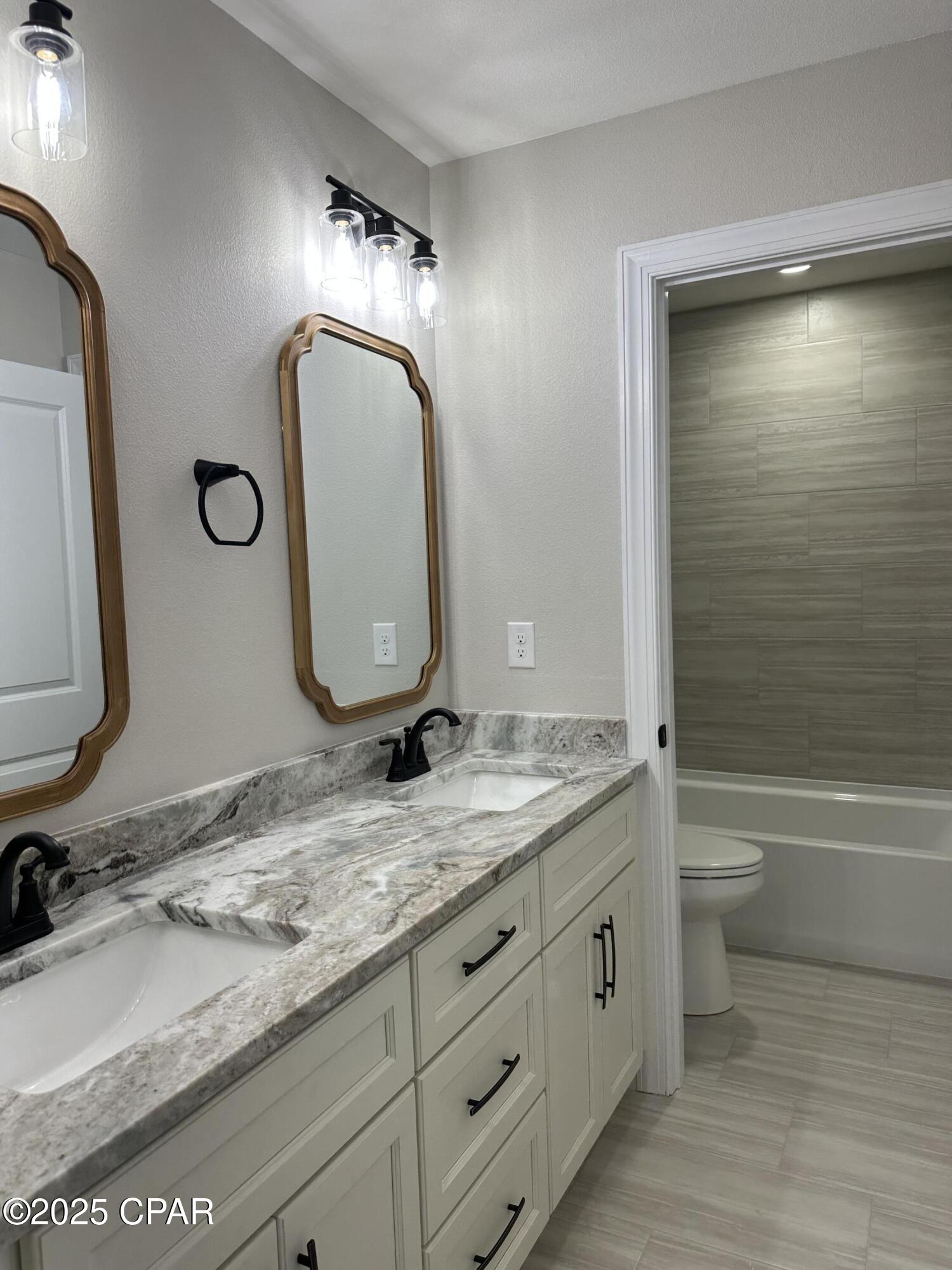 7vovzef0bqyyq Px2xfdiuxt N4zzxyvrulytrdkrly