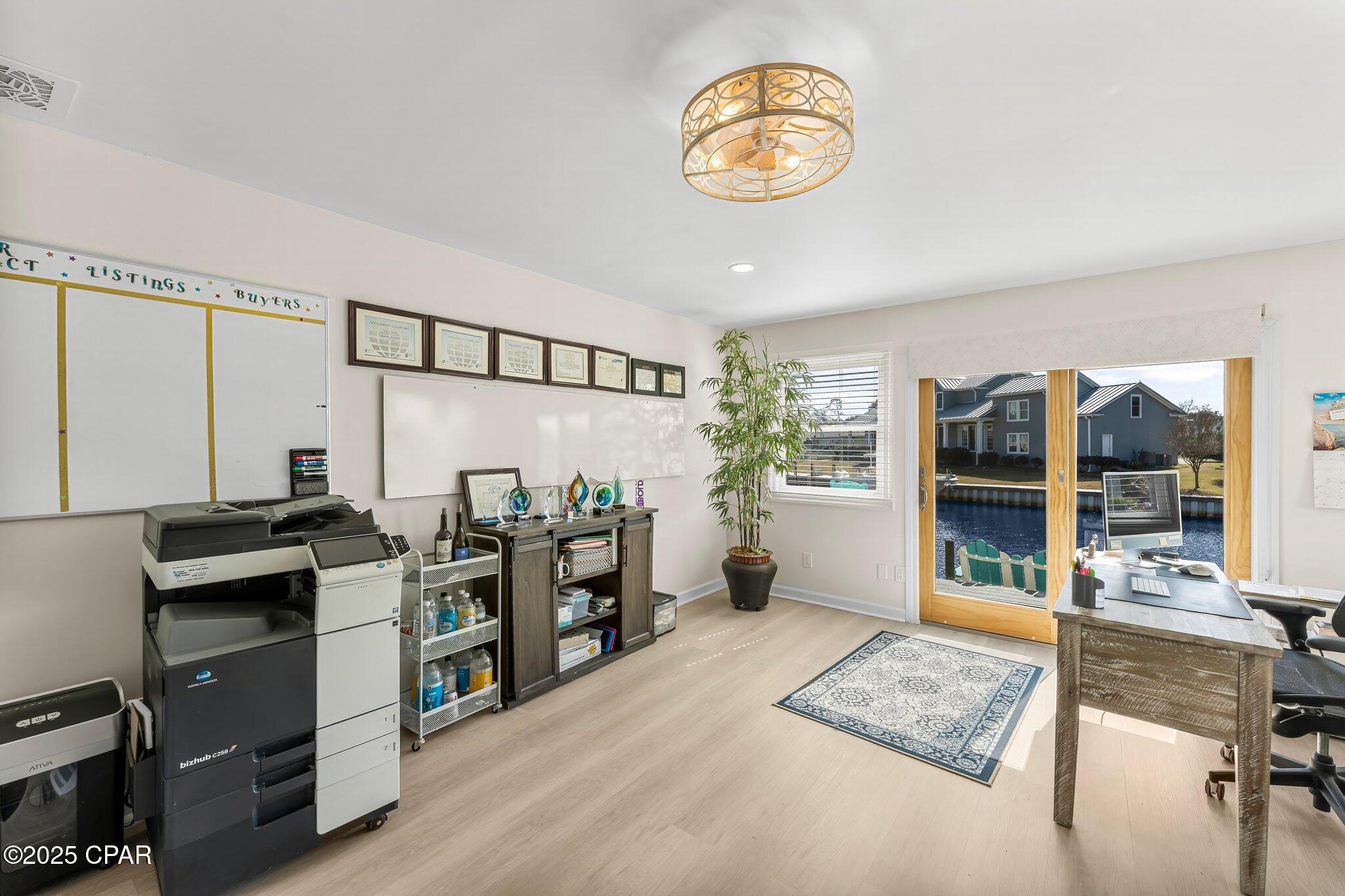 C8up3kuicwchcjvo_142abbvi6djgpoq8ixrtfsubig