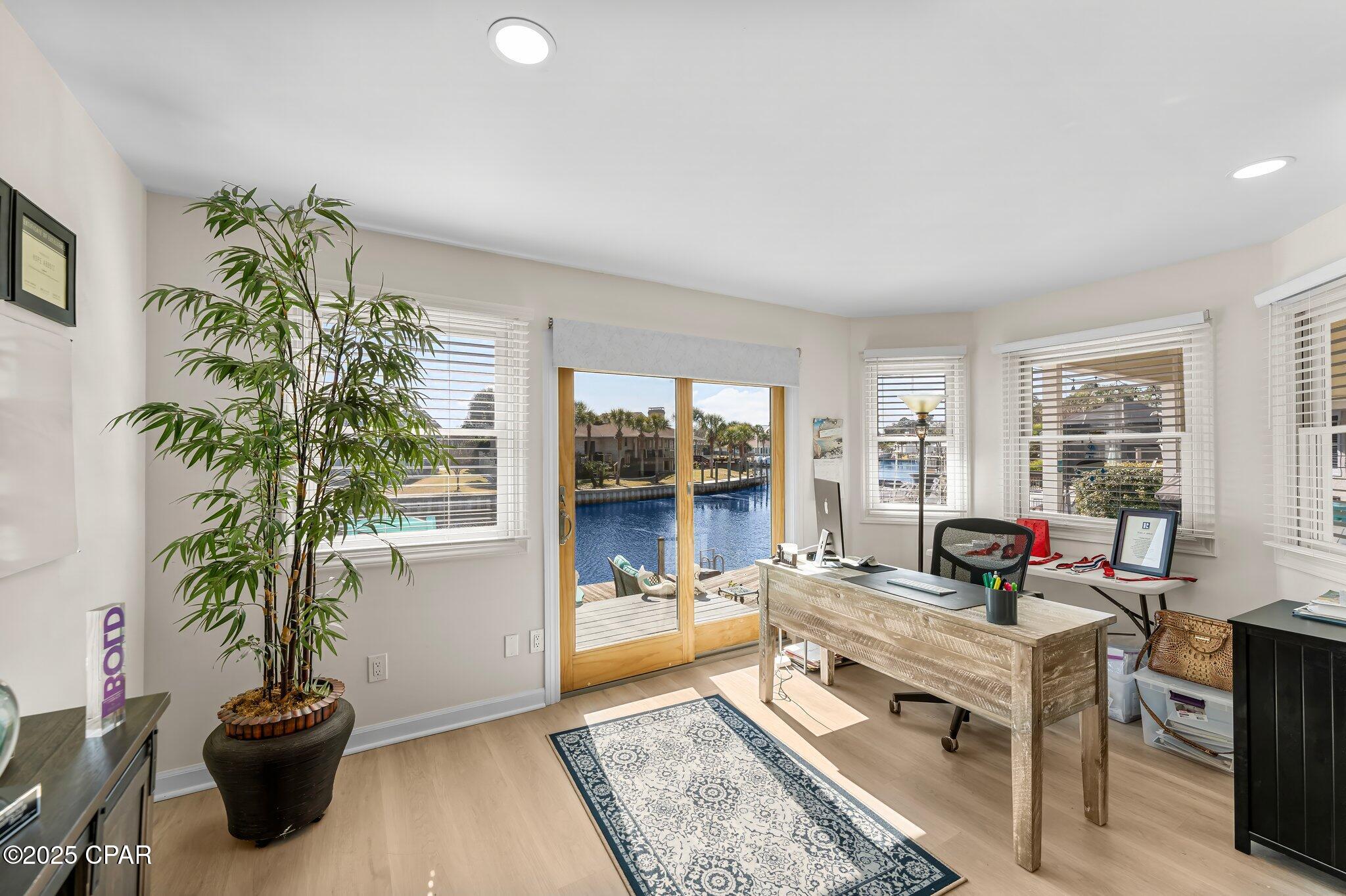 Bfc4qo55achiulfdxm4e_cdkaxl05znnsdxrvtvpxmu