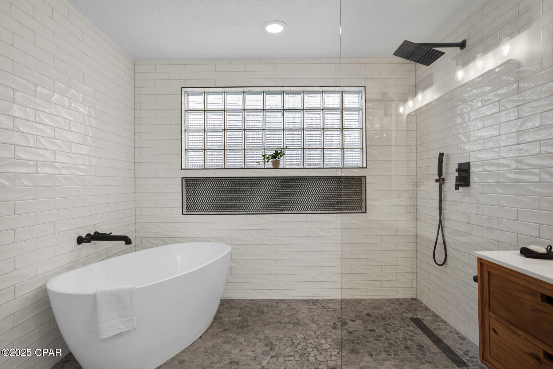 Whzgicq1kj2hkjjyfi64p8qm7mqlmwlgwy18cjb4z9m