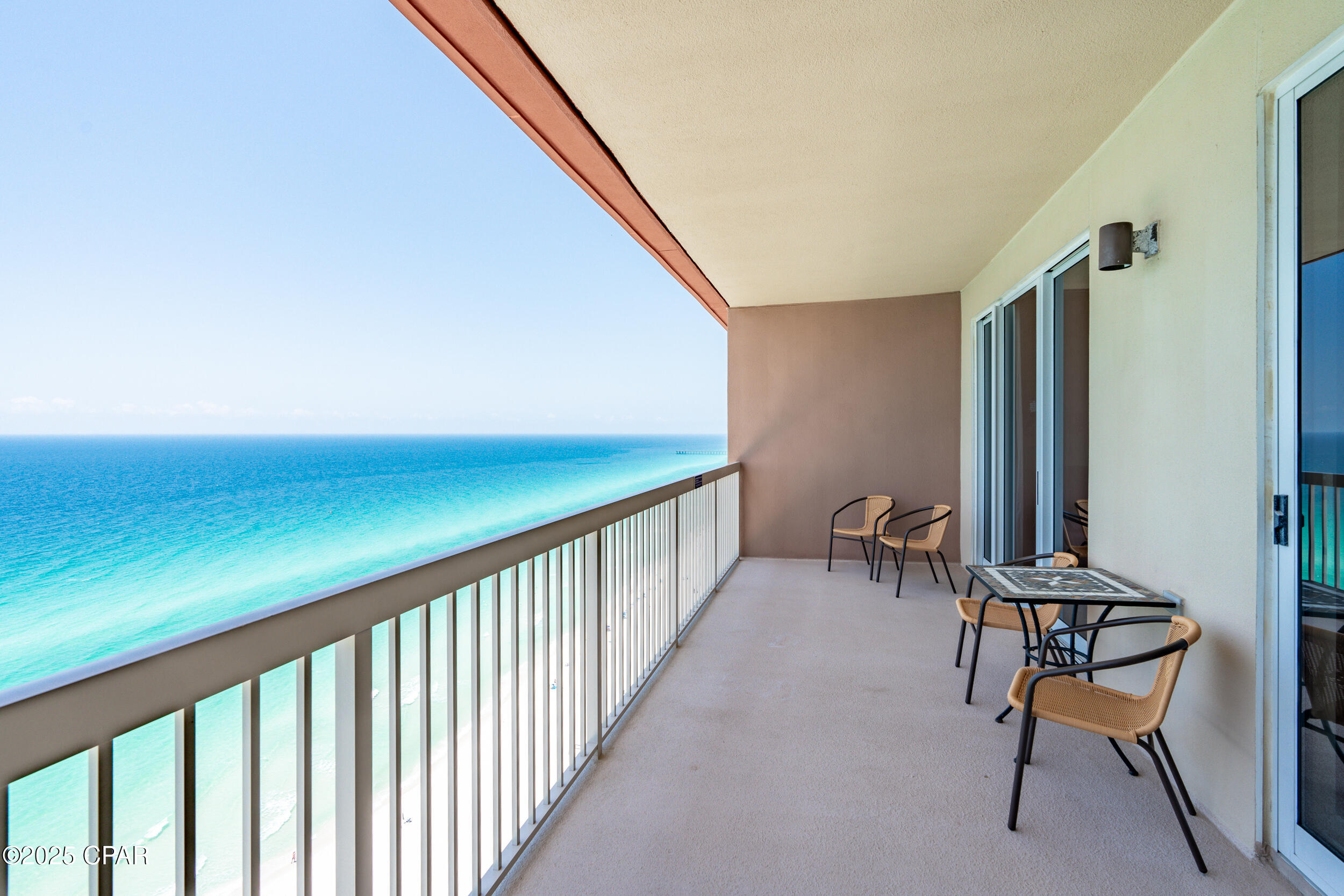 E 0plquj32a7shg_6zeylslnt2ikauq7rxlk753bnca