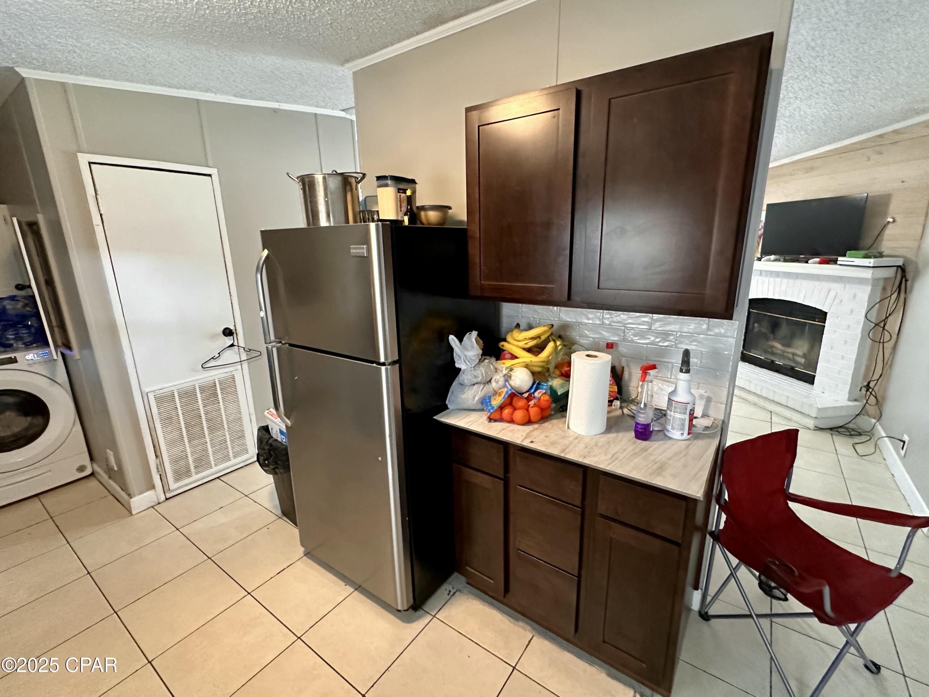 6lkfy Bzm0xr4tu0eeyxthbofkaobo9jrv4tjvp8lu4