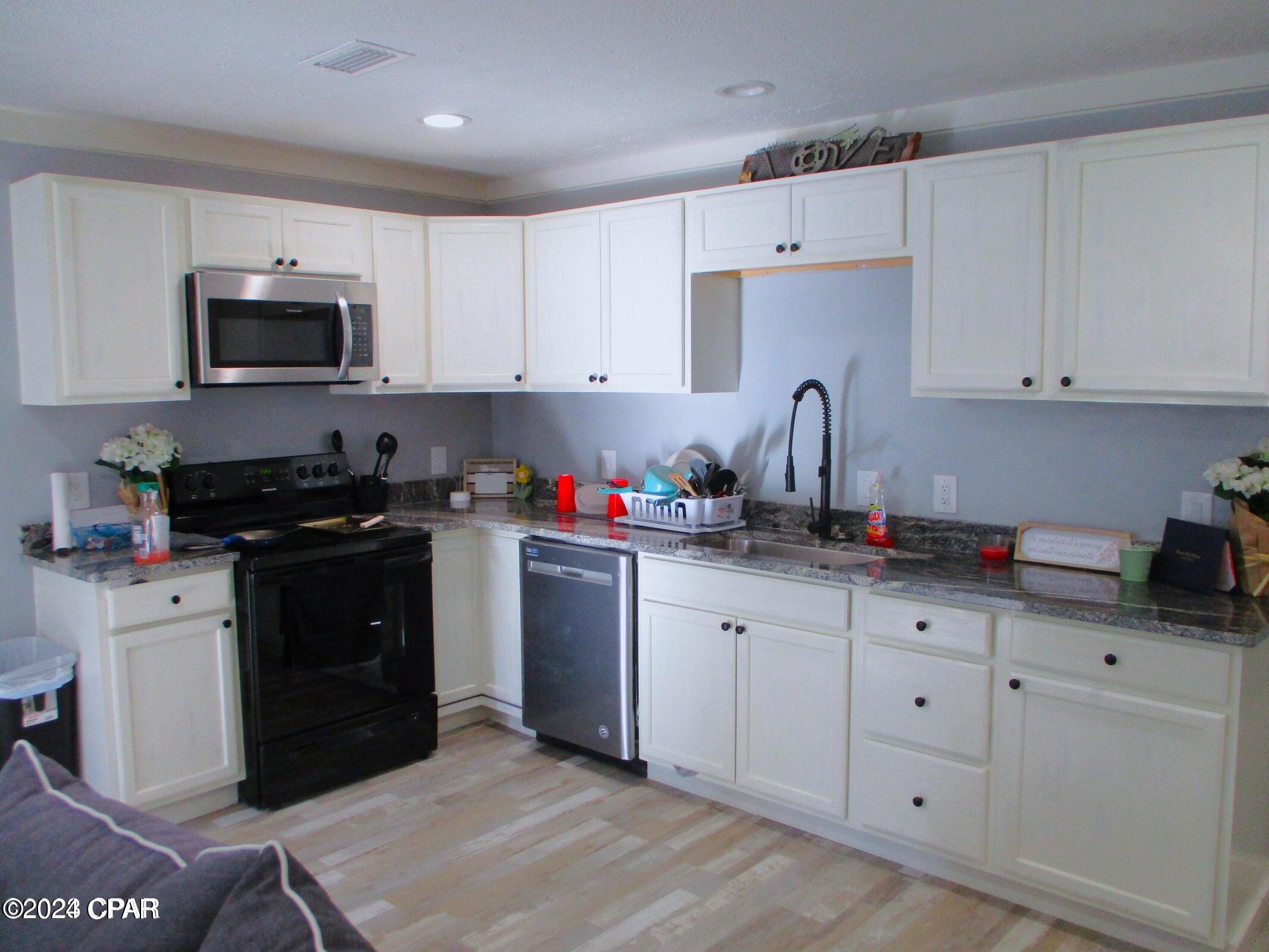 Kwhfbgxrv57ik2wu9rhhb8djvhjoeevv8ngnma69uns