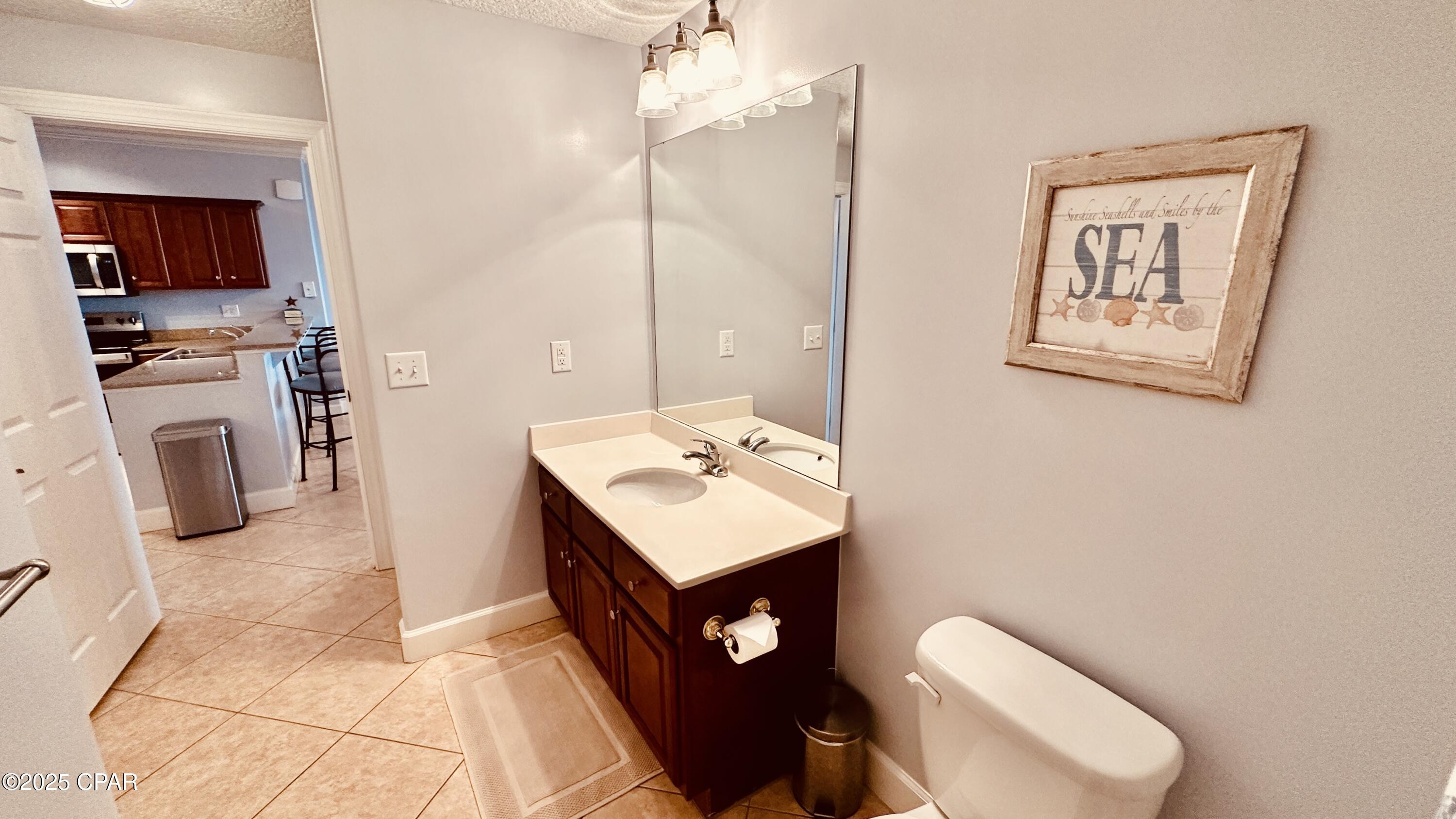 3uabudvwrnl Vayq4lyv6w9_ 0ec4x8b4k4a_h26waa