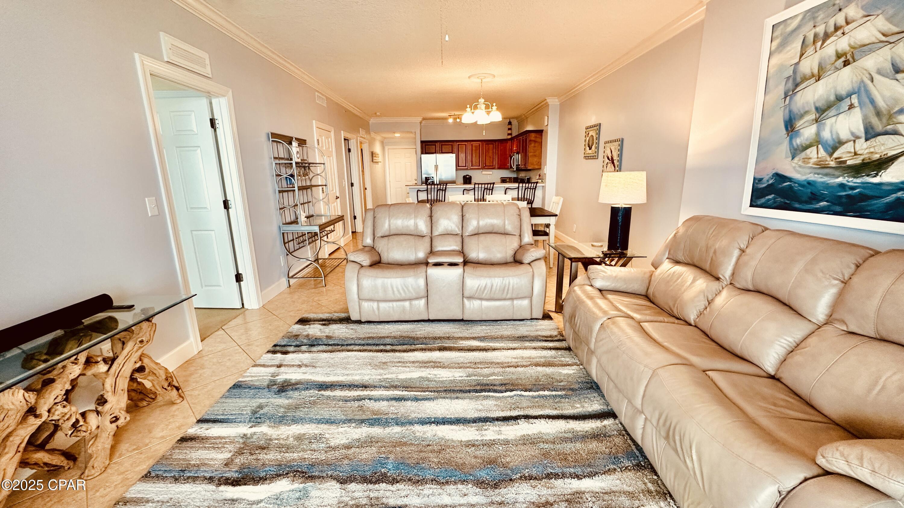 D Qccmad7dfv Ay8lx2ehhtcpdbxuq_oatrnr6qyehg