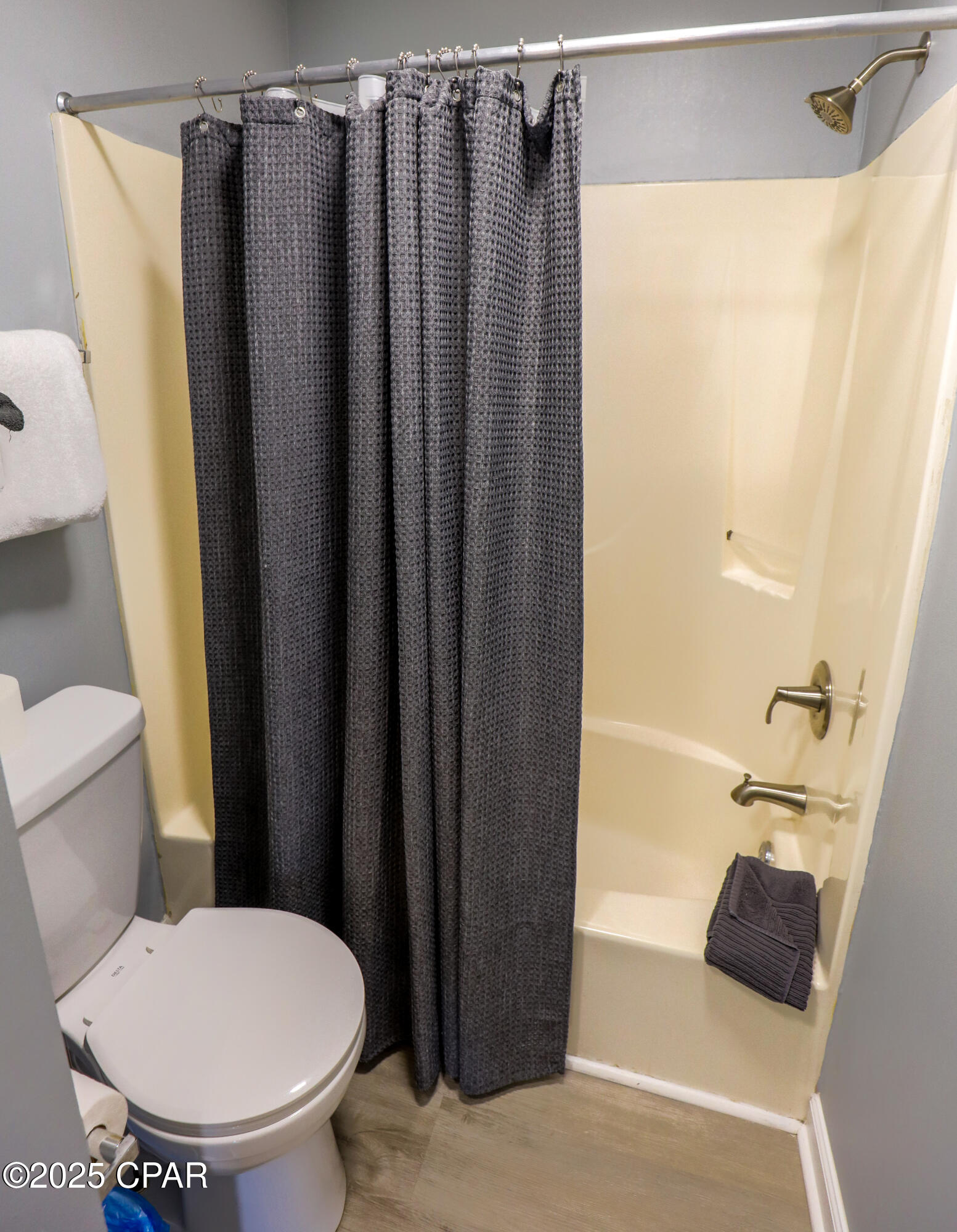 Ijavmw8tqy8iap9 Dz5z19ecmviyop_sa4sedqwtr5a