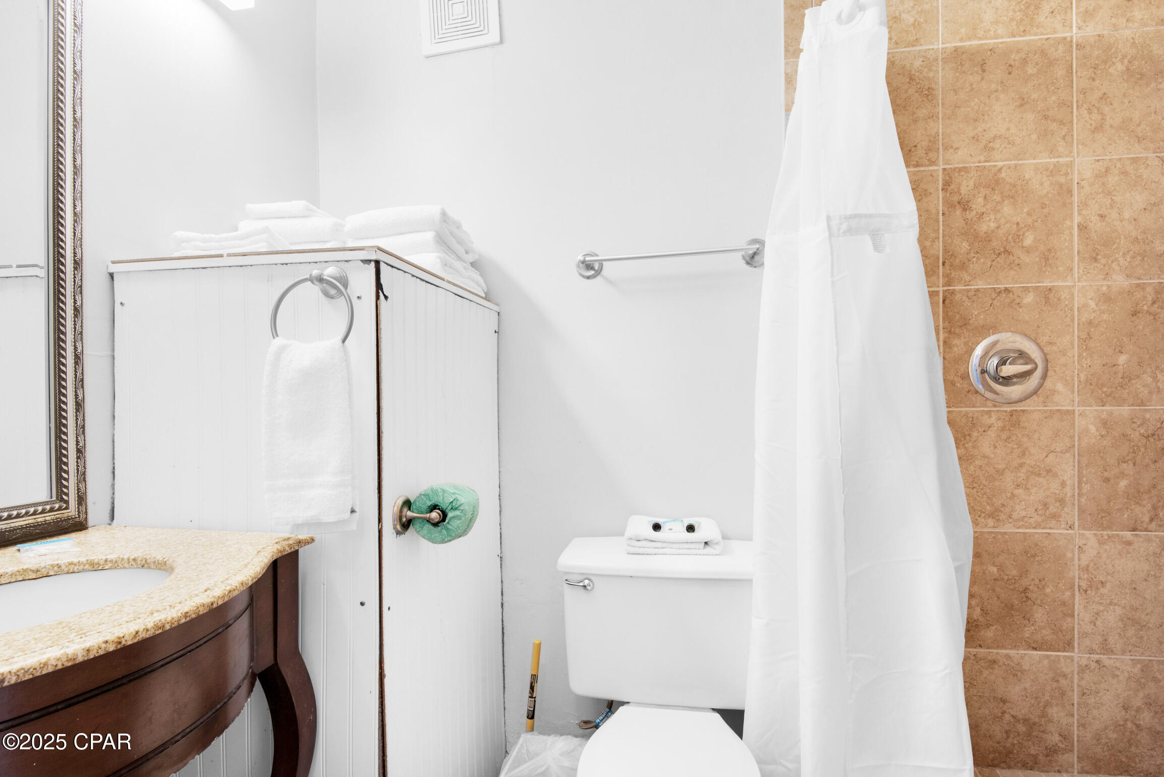 Ft Vmg0uondcqqt0p88l126j33utmyw5nsqolmsdp7g