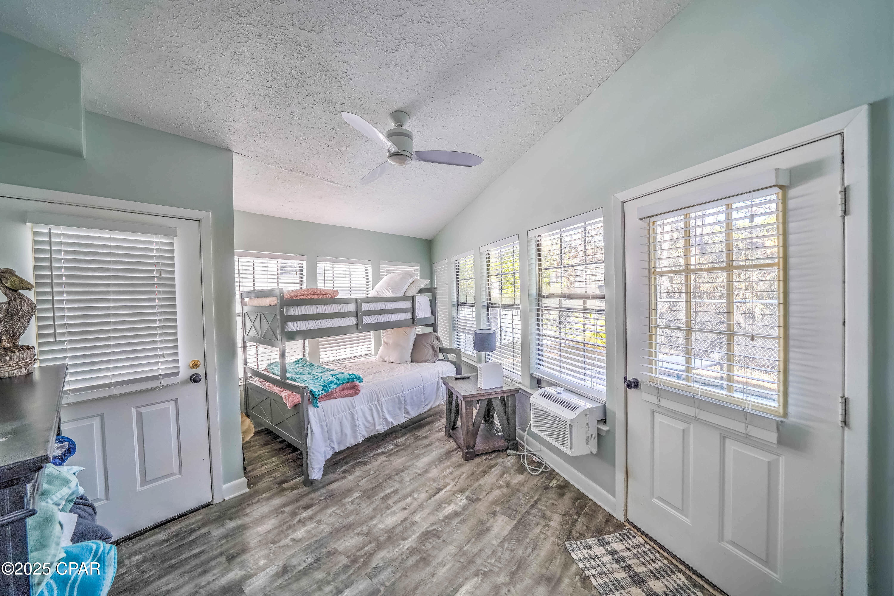 Smupekl9hjqm76rn6xrzcmth0ycocuino_cy4dcwu84