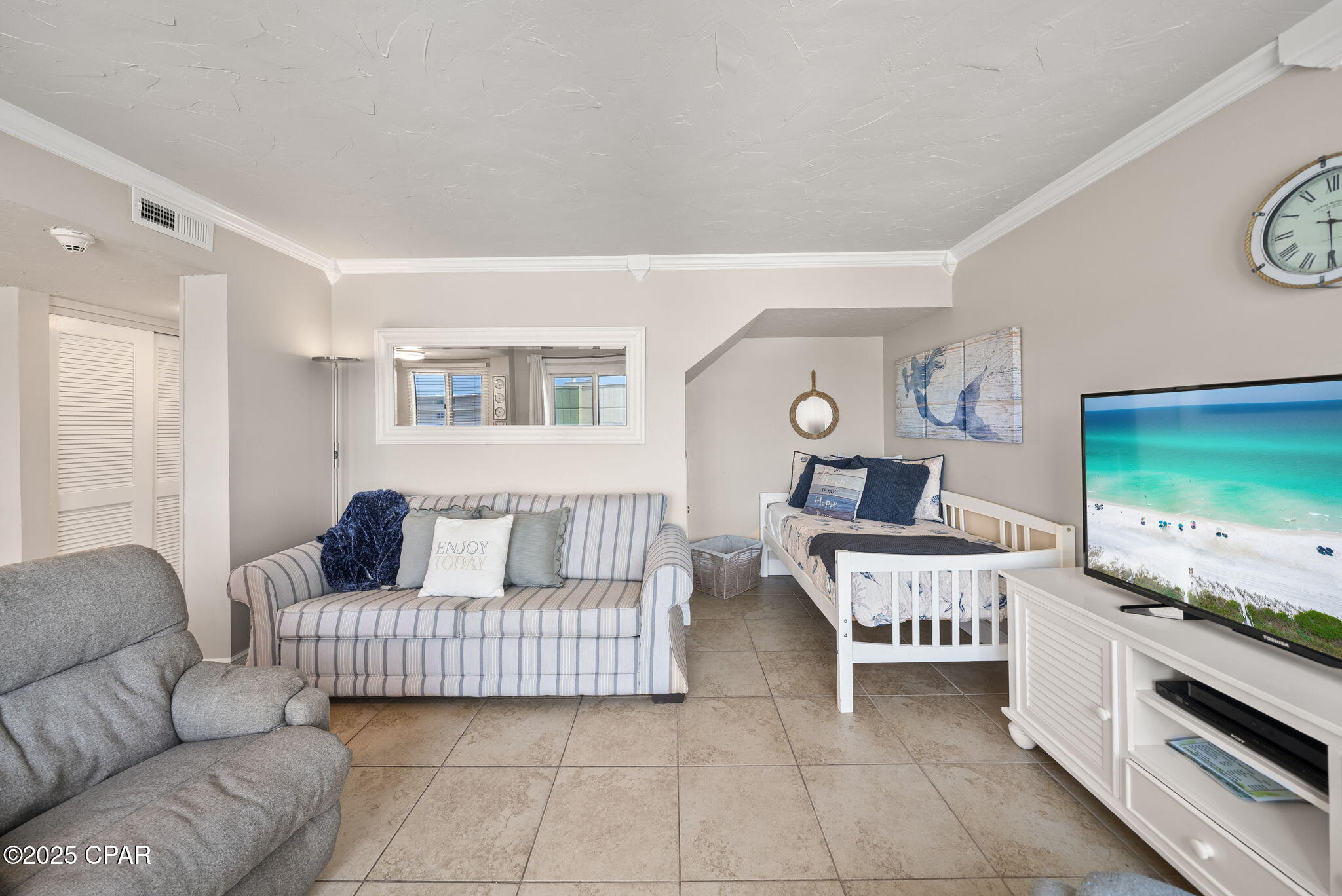  V8h32slxnmekwxmubj3cfl2mnovcvjsbpxkwjlbehs