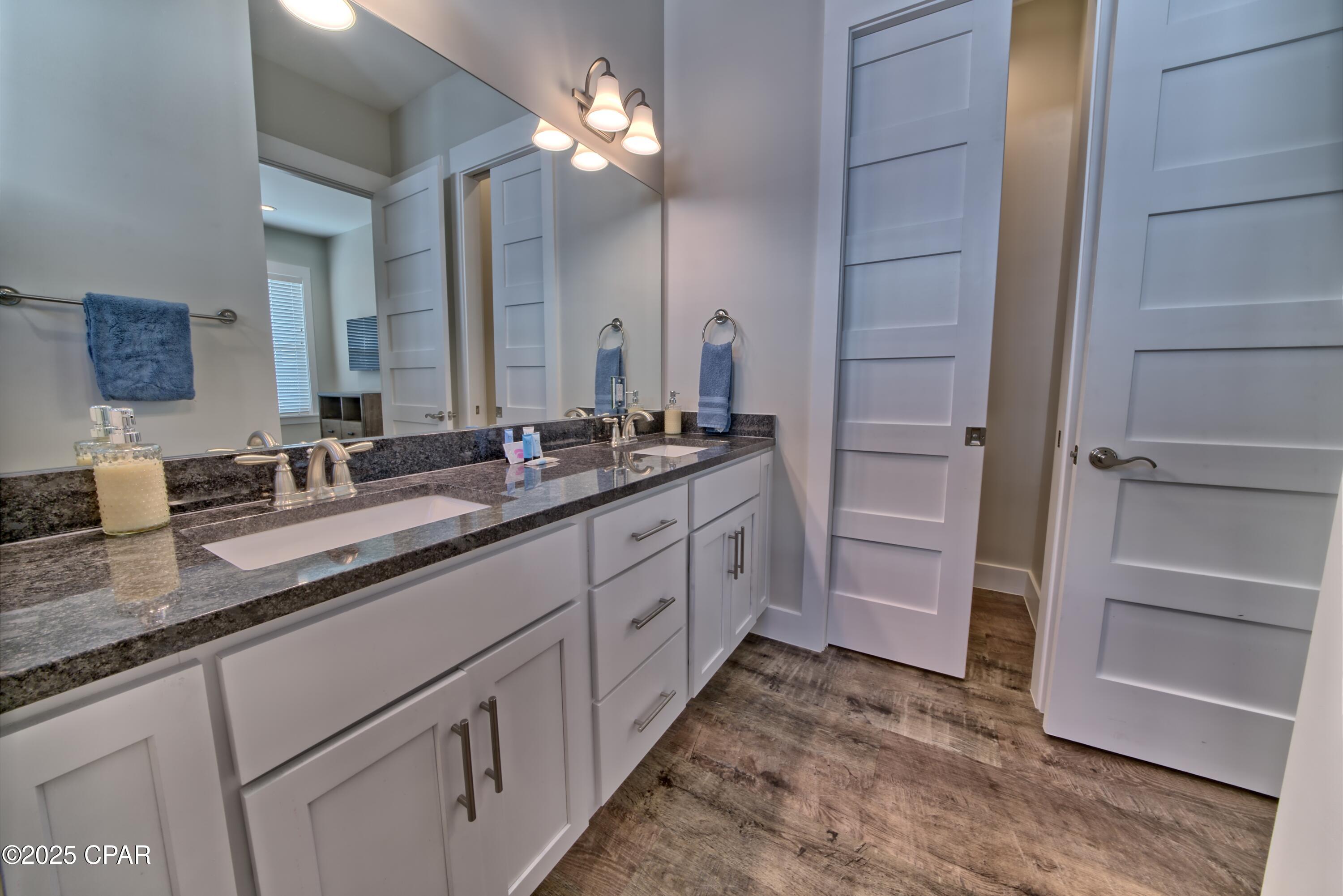 Da9zdlg 5zyeavhzi6dnrglxdwq772kb9p8ppys_ile