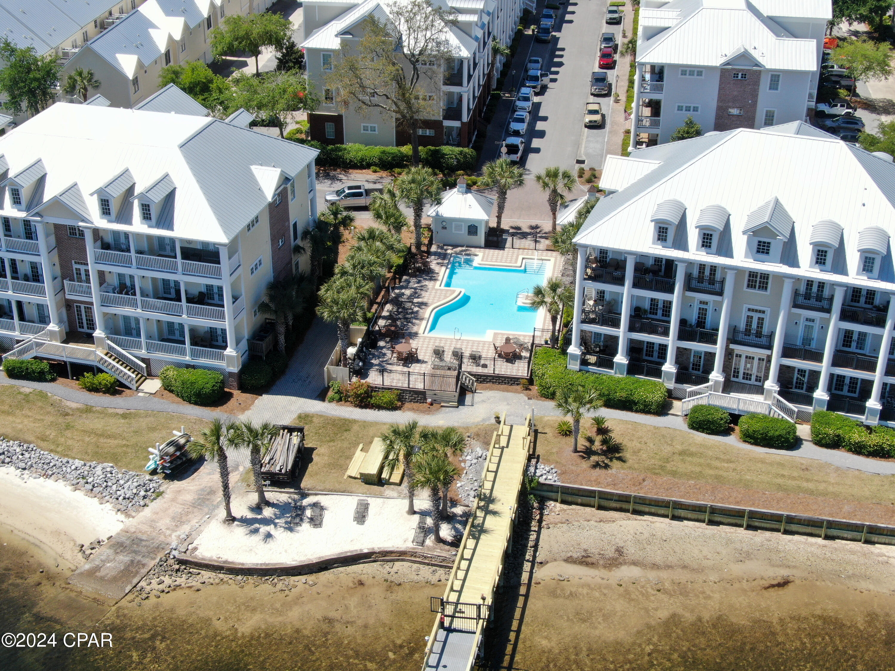 F42tup0zm_ghutgrnhsxn0g_uirm6oyhhkubs6fd8mc