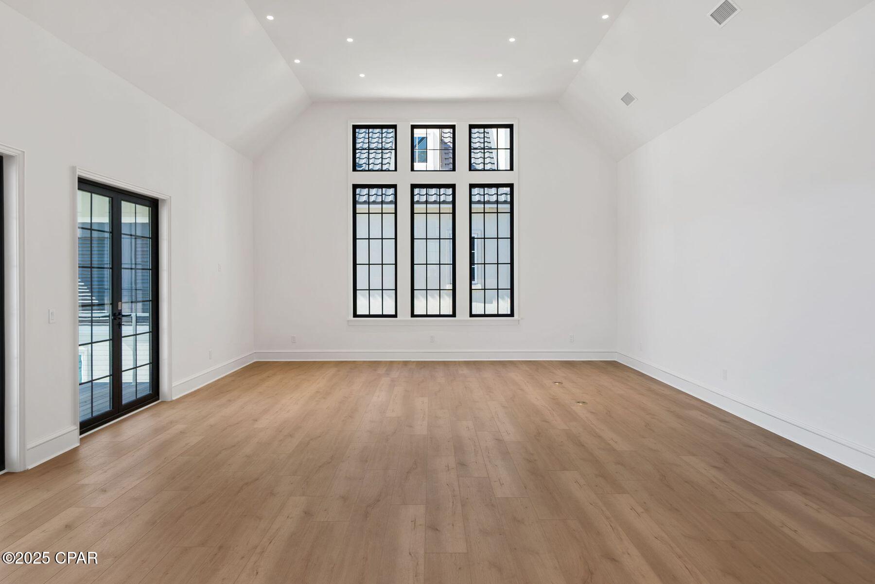 Image 11 For 226 Dunes Drive