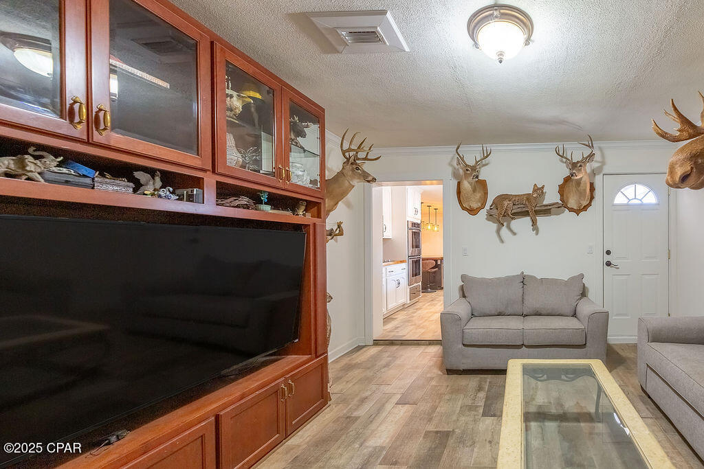 4p4qo6k2gqswe_54rjq4x4d23naxvitneo1rlc6hhty