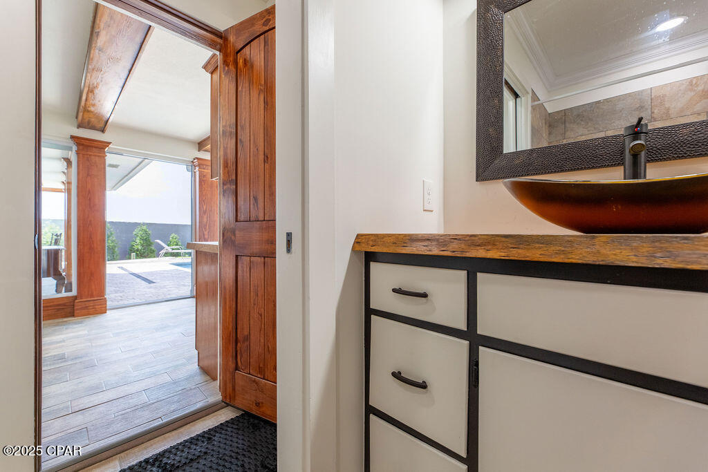 9hdlsa9z7jhl_3ytvteoch620onostvzzmfj31pkkmc