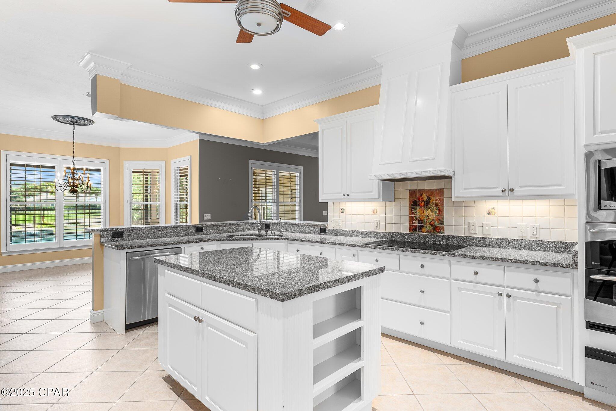 M1ioz8yxdefyqbr_aebgkynnxhc5nsnks3lnn9n8e8m