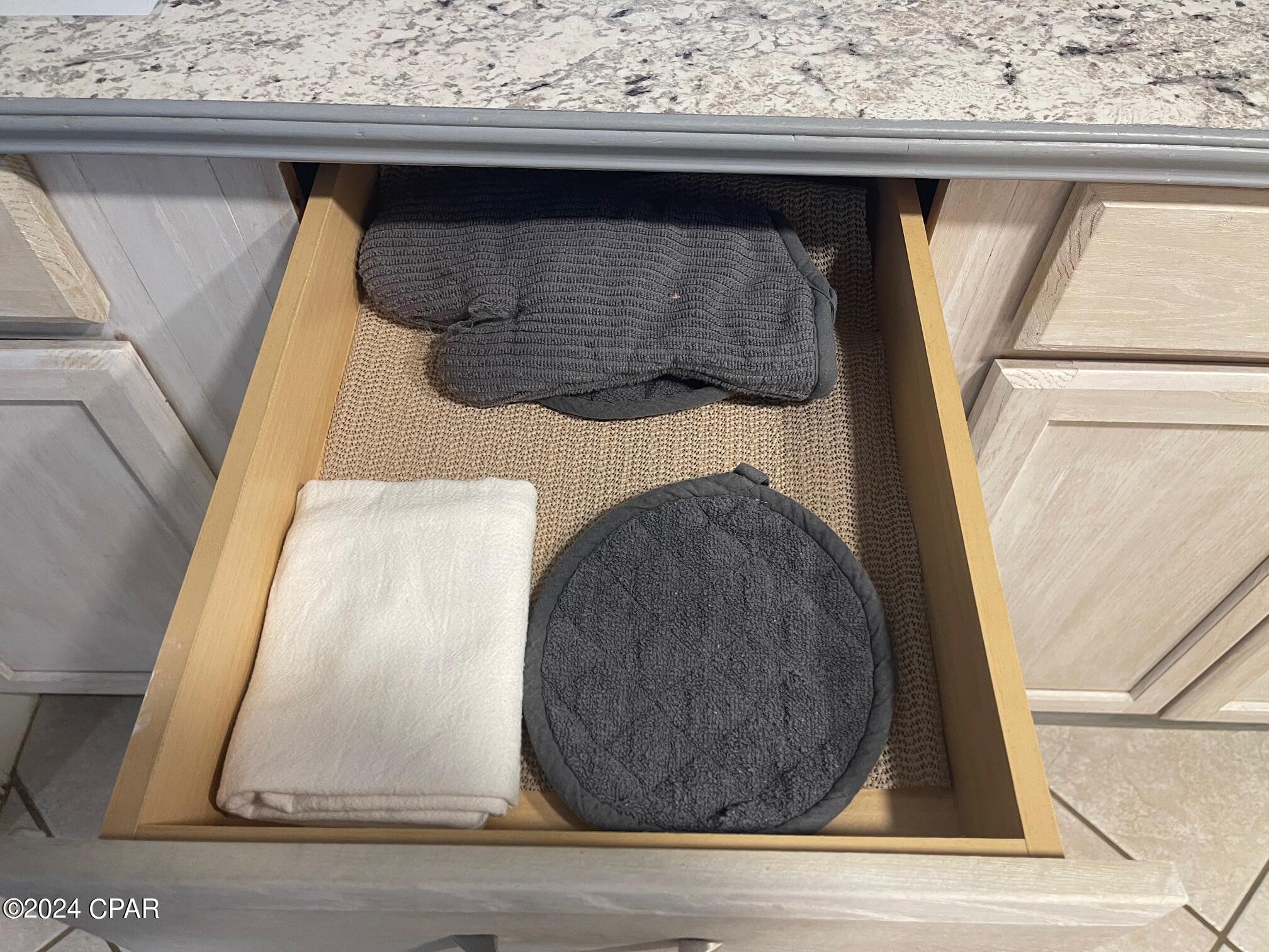 Image 20 For 6201 Thomas Drive 405