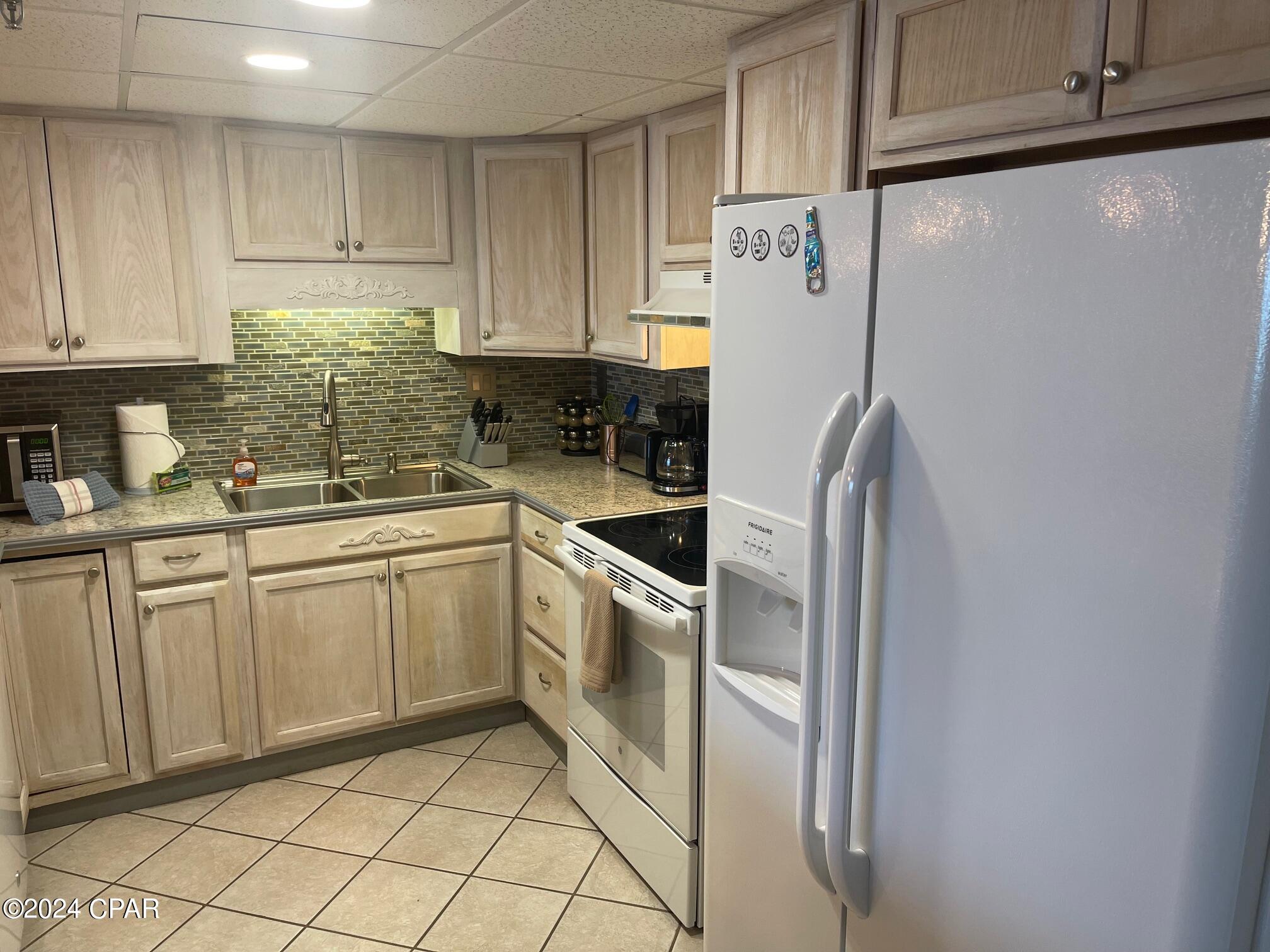 Image 7 For 6201 Thomas Drive 405