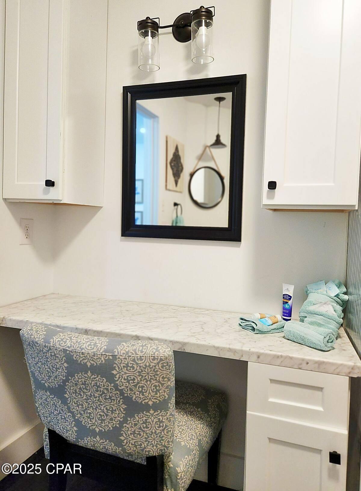 Yrkf5fs1bxeano6vb Ekfjlfj7vv7k0ix0usnlprjjm