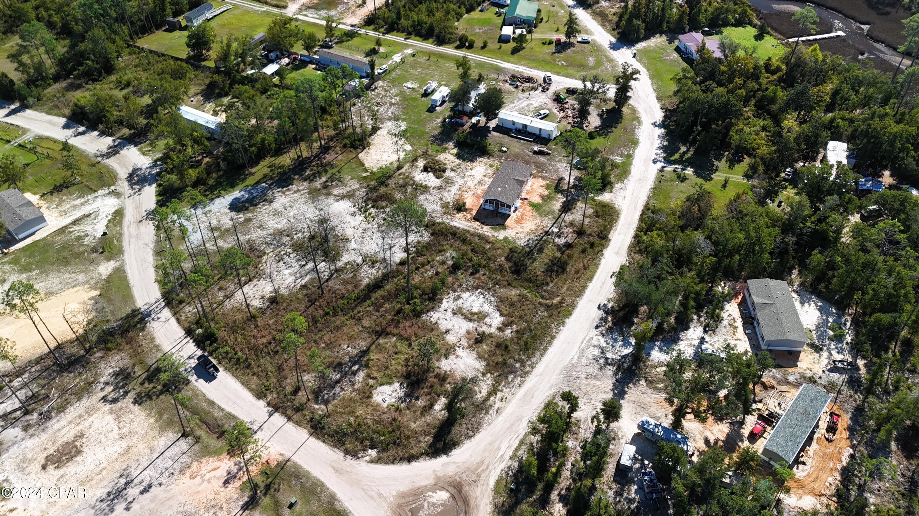 Uqvzk4uux6omhvpq1f Ygk0b1_n_ak06mlhc_zioy3i