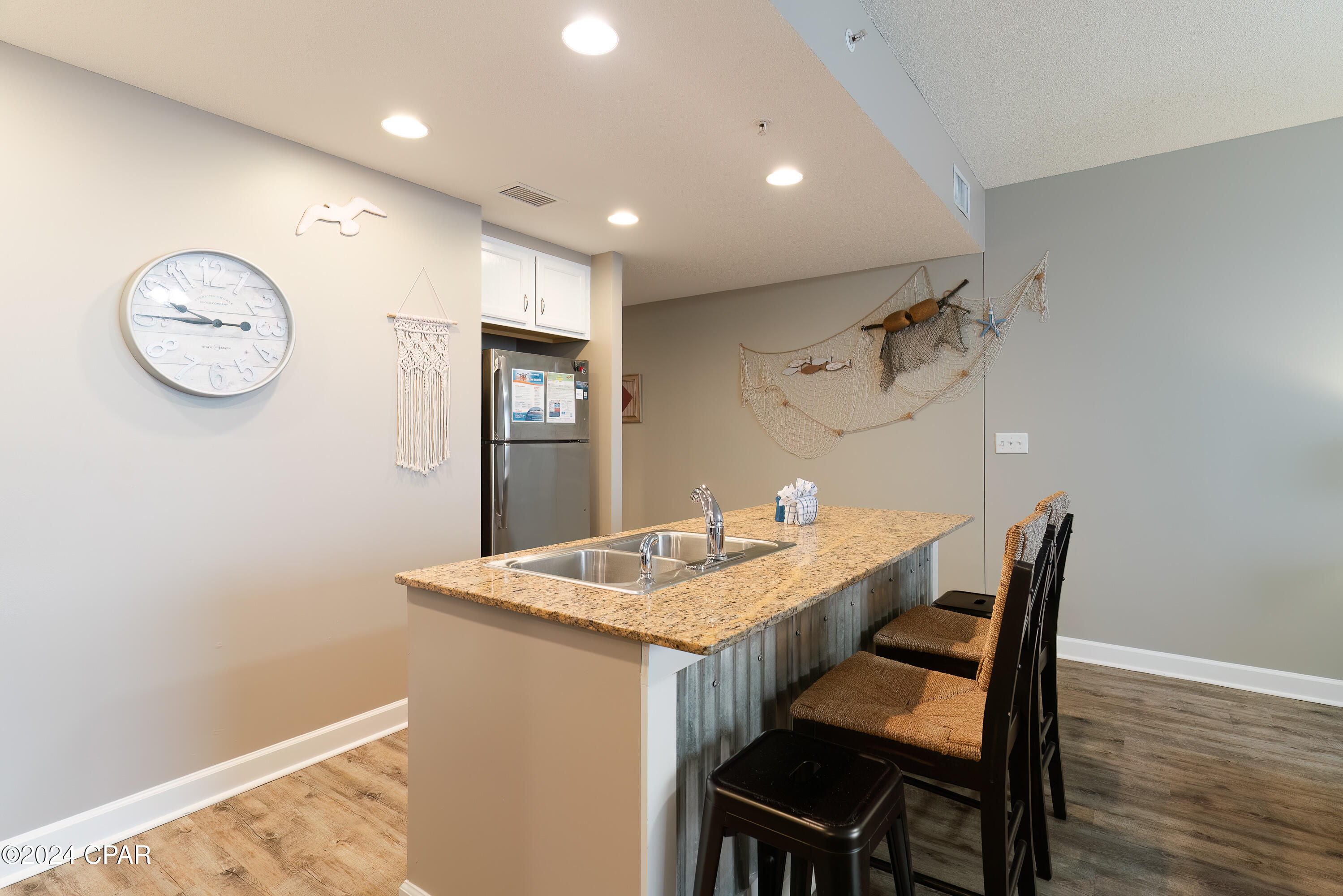 Lxlinblj935gbmjv9fabgjwso9l4c Msj01yyfluuig