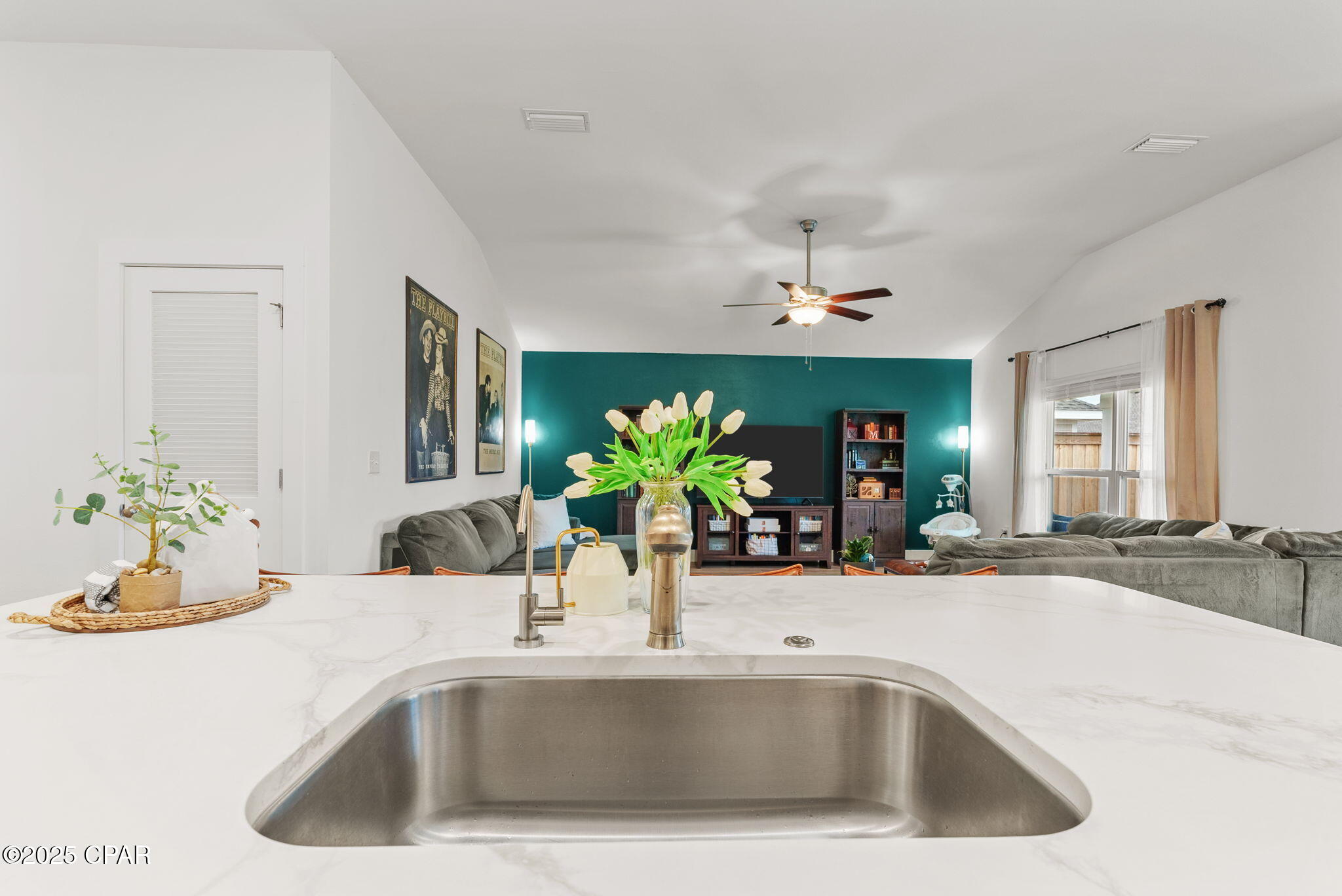 C7nd26ivekdwhd64yoe4ktqan 710dzm9lw5exav6dw