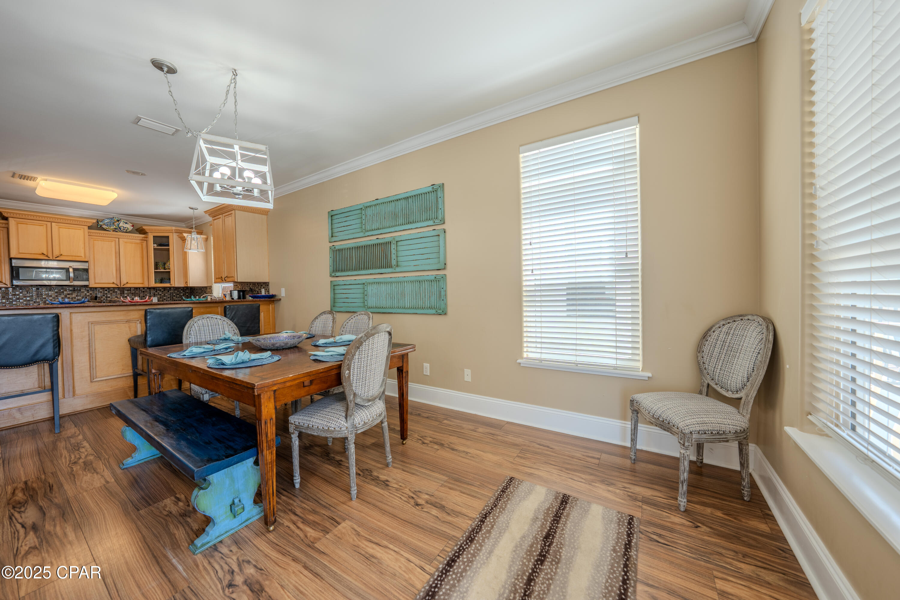 V9jgofyo4wtzk9do4dogdhogus_t1hudmitehanict8