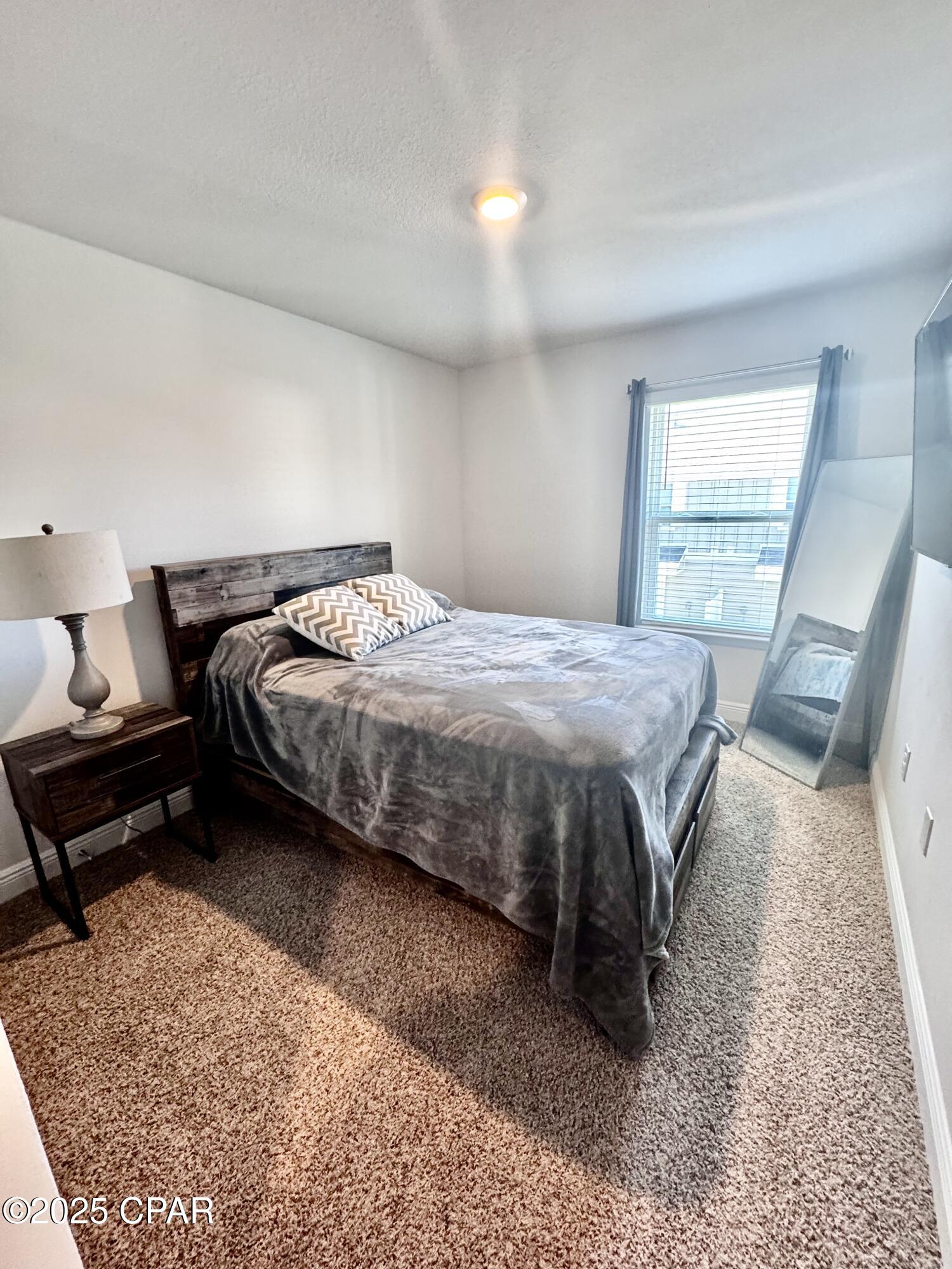 Fuzujt8ujnz9tgbv 0vvuggivl84itlzx9zftsgnpww