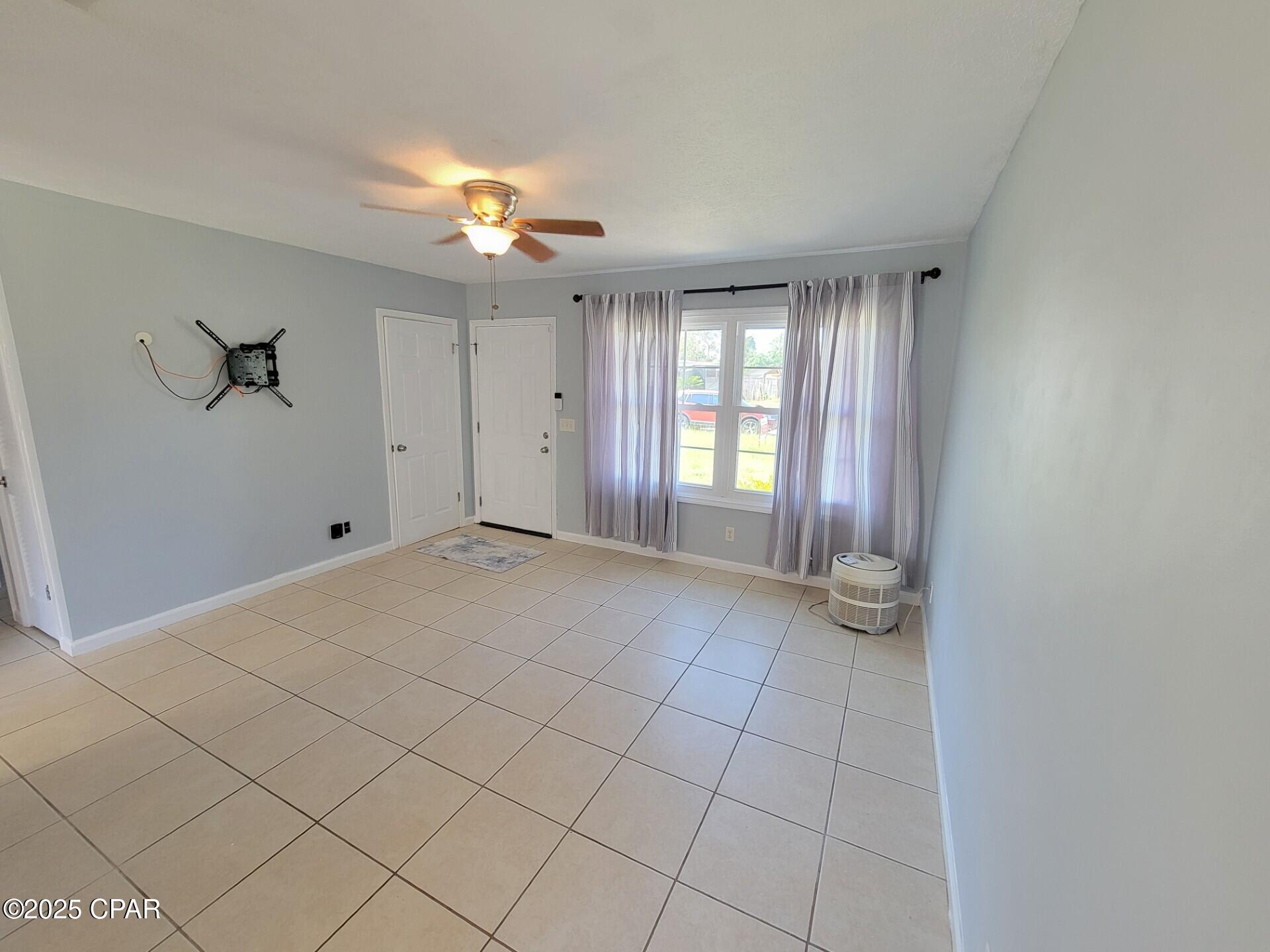 7adgfuznna8dyr7feia_9vqj Jmshrspar018nb0p S